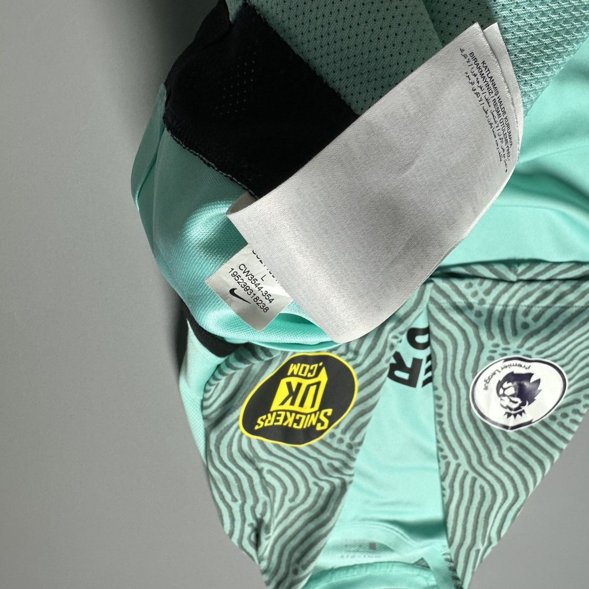 Nike BRIGHTON NIKE 2021/2022 FOOTBALL AWAY JERSEY #11 TROSSARD Size US L / EU 52-54 / 3 - 11 Thumbnail