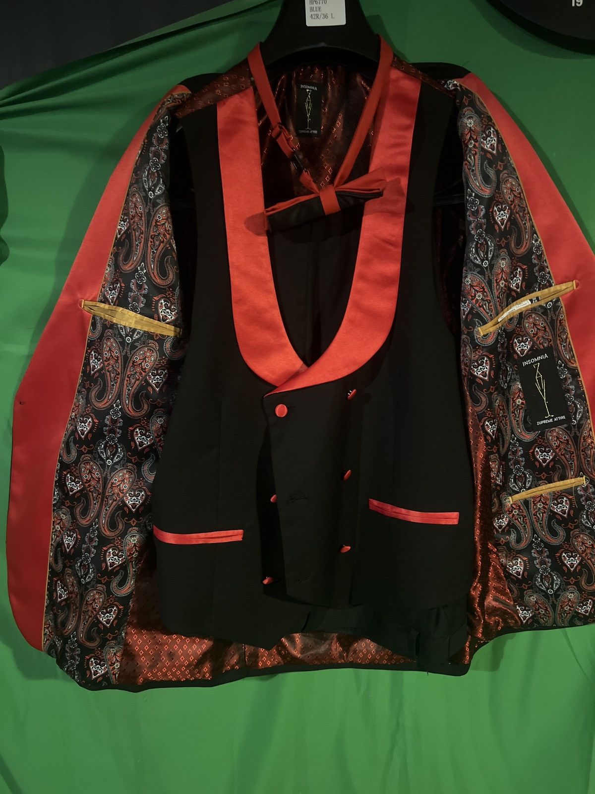 Insomnia Visuals Black and red suit set Size 40R - 2 Thumbnail