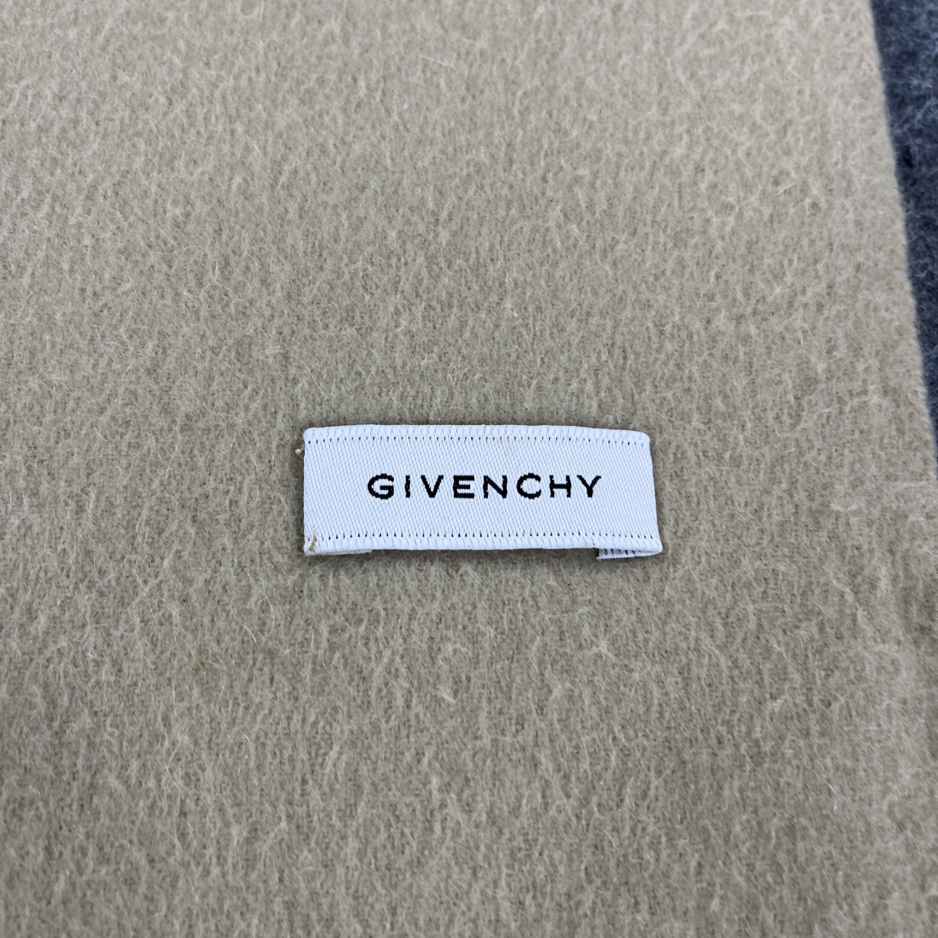 Givenchy × Vintage Givenchy Scarf / Muffler / Neckwear T996 Size ONE SIZE - 6 Thumbnail
