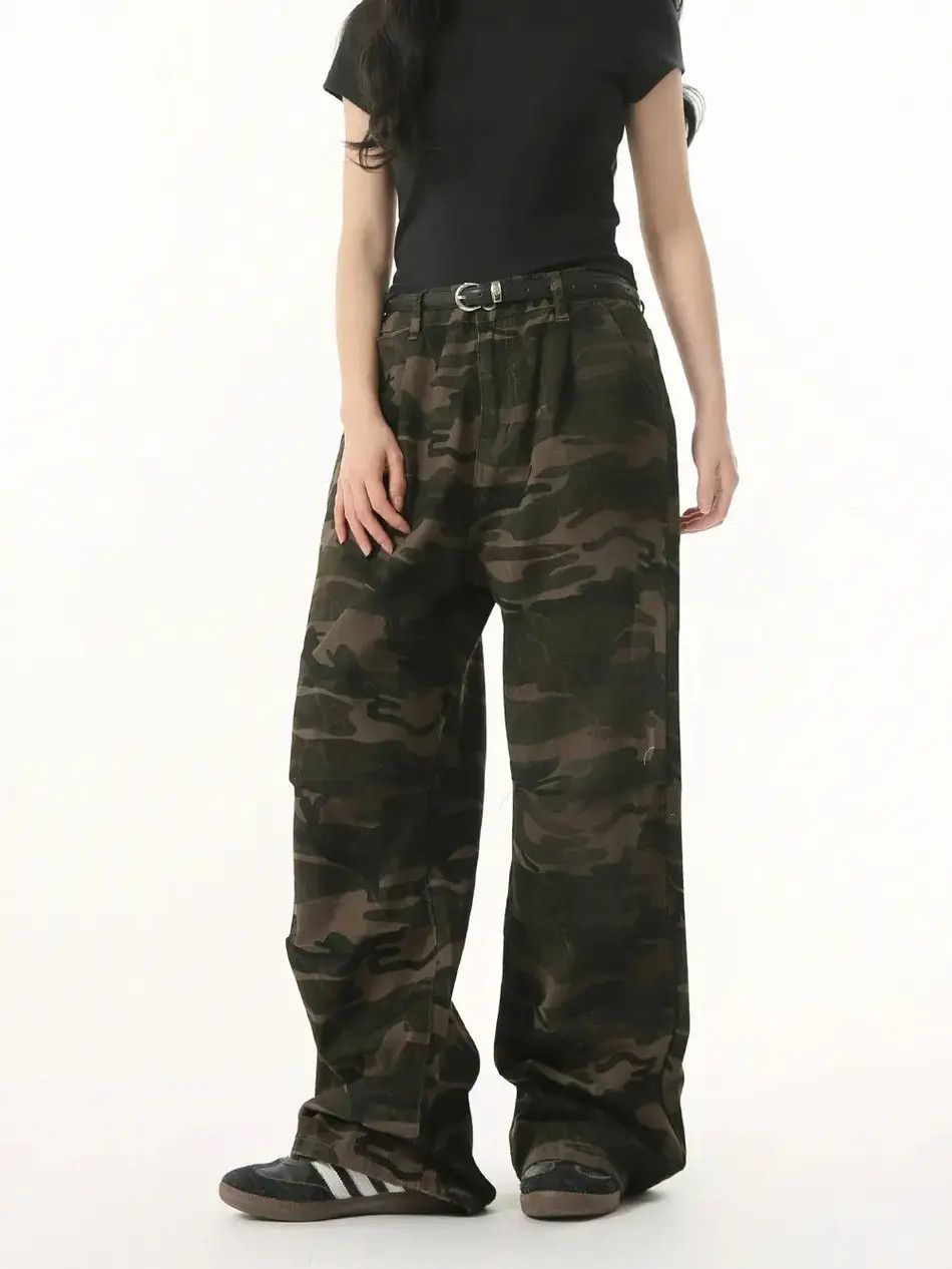 Japanese Brand Retro loose wide leg camouflage jeans Size US 32 / EU 48 - 1 Thumbnail