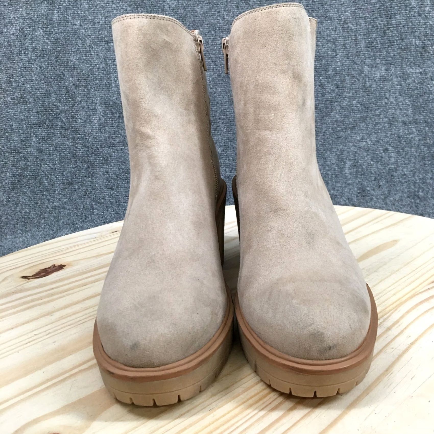 Vintage Universal Thread Katrina Booties Womens 8.5 Brown Boots Katrina Platform Heels Ankle Booties Women Brown Platform Heel Bootie Square Toe? Size US 9 / IT 39 - 4 Thumbnail