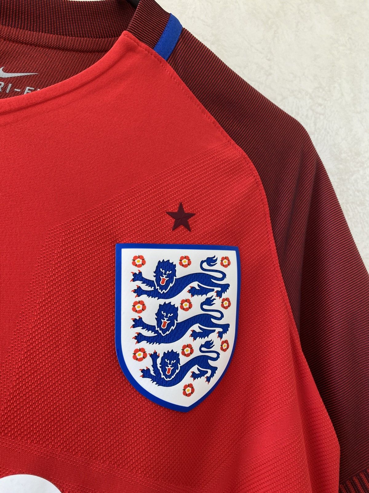 Nike ENGLAND 2016 PLAYER ISSUE #10 ROONEY FOOTBALL SHIRT NIKE Size US M / EU 48-50 / 2 - 6 Thumbnail