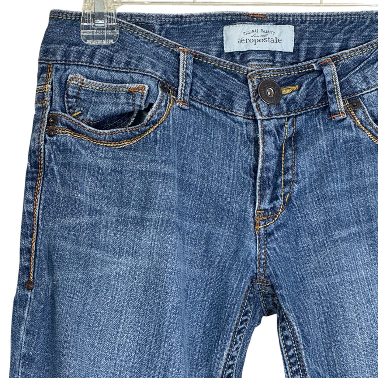 Aeropostale Aeropostale Womens Jeans Size 3/4 Blue Straight Leg Mid Rise Size 26" / US 2 / IT 38 - 3 Thumbnail