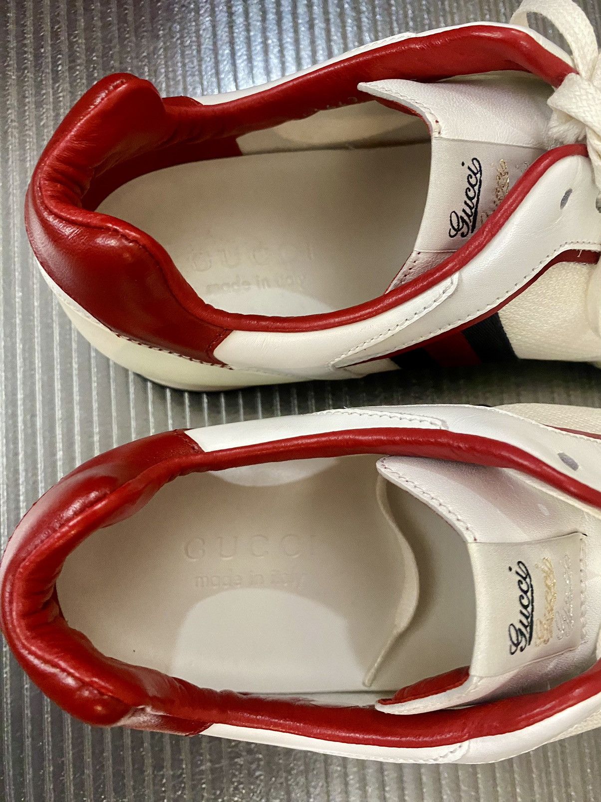 Gucci Gucci 🇮🇹 Great White/Red Tennis 83 Sneakers 10.5 NEW Size US 10.5 / EU 43-44 - 2 Thumbnail