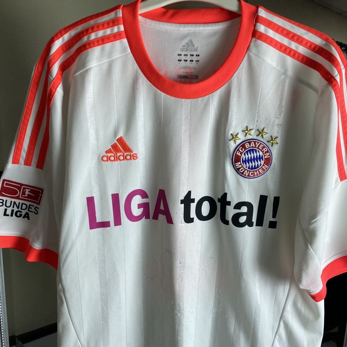 Adidas Vintage Adidas Germany 1 Neuer Rare Soccer Jersey Blokecore Size US L / EU 52-54 / 3 - 7 Thumbnail