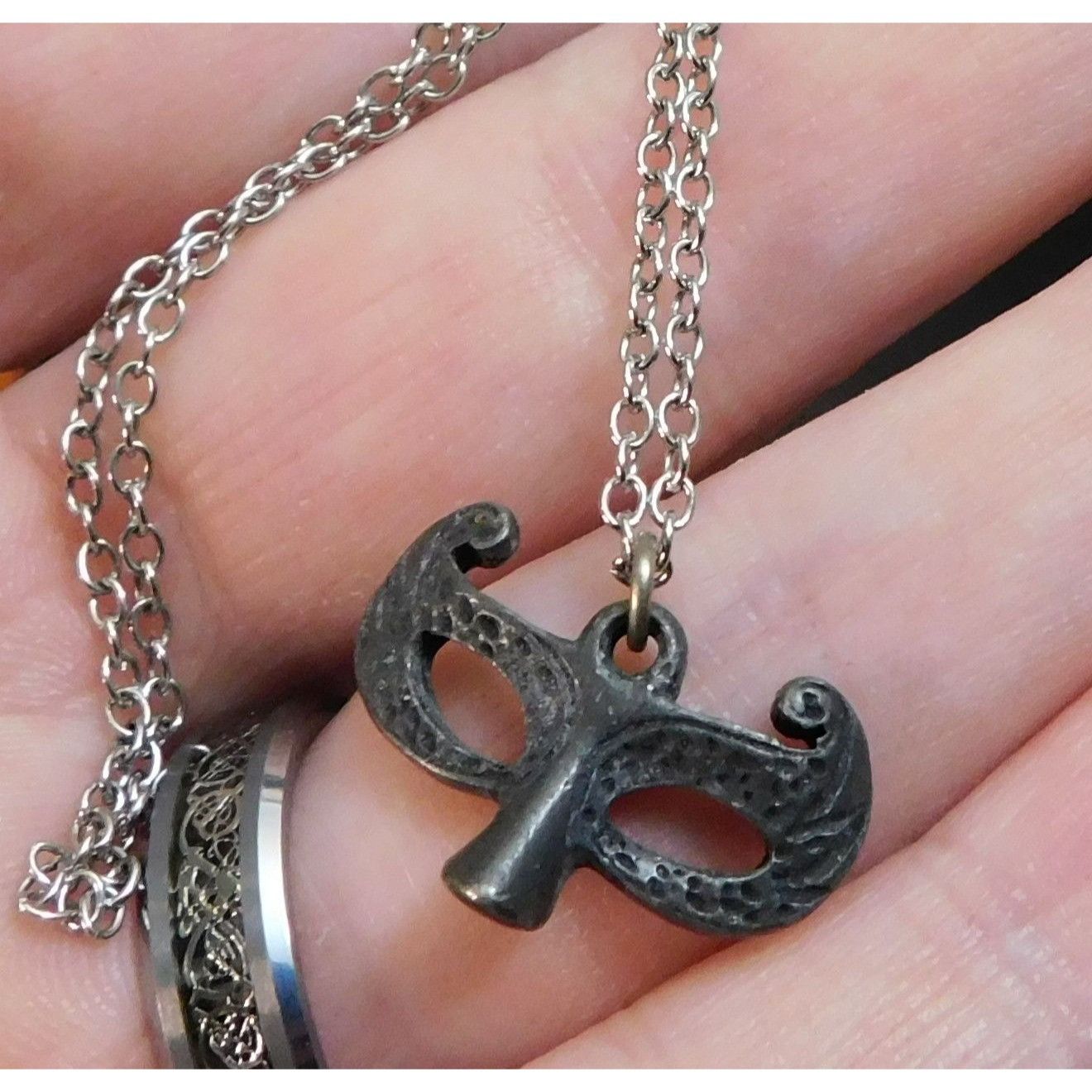 Other Dainty Masquerade Mask Pendant Necklace Size ONE SIZE - 2 Thumbnail