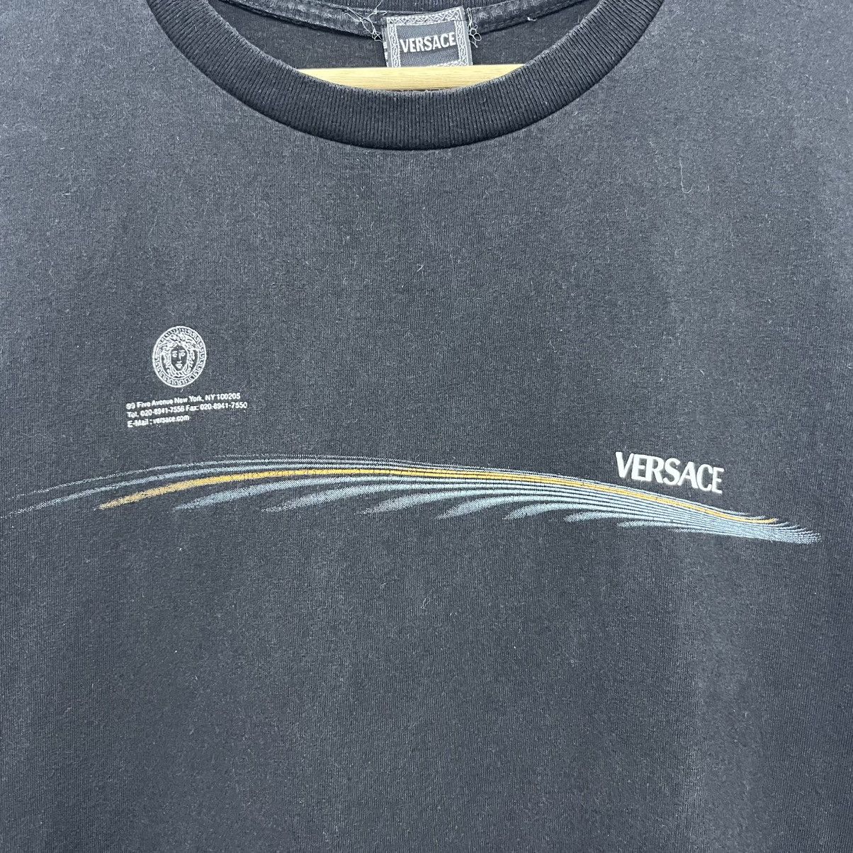 Versace Jeans Couture Vintage Versace Jeans Couture T-shirt Size US M / EU 48-50 / 2 - 5 Thumbnail