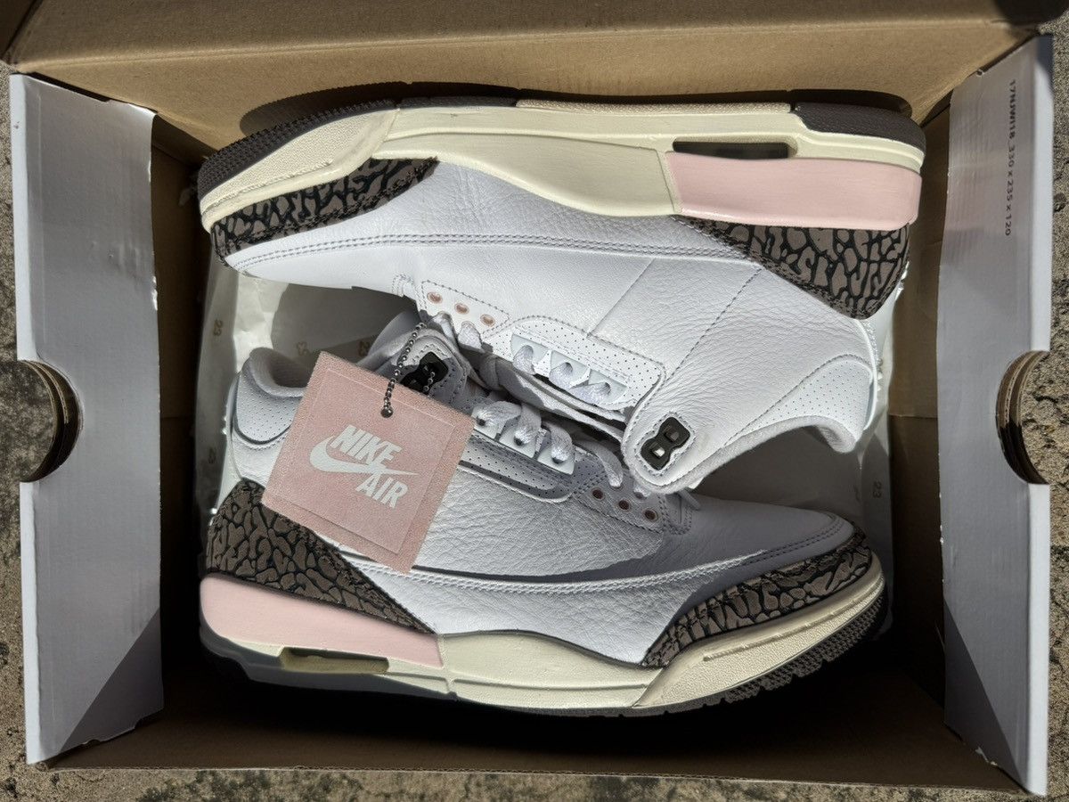 Jordan Brand WMNS AIR JORDAN 3 “Neapolitan” Size US 9 / IT 39 - 3 Thumbnail