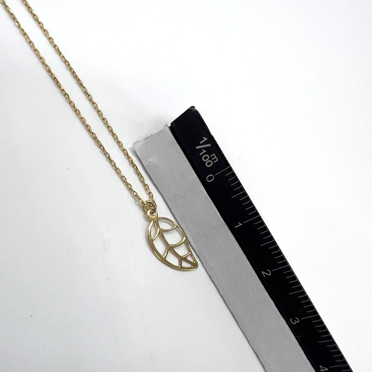 Other New Delicate 14K yellow gold necklace leaf design Size ONE SIZE - 7 Thumbnail