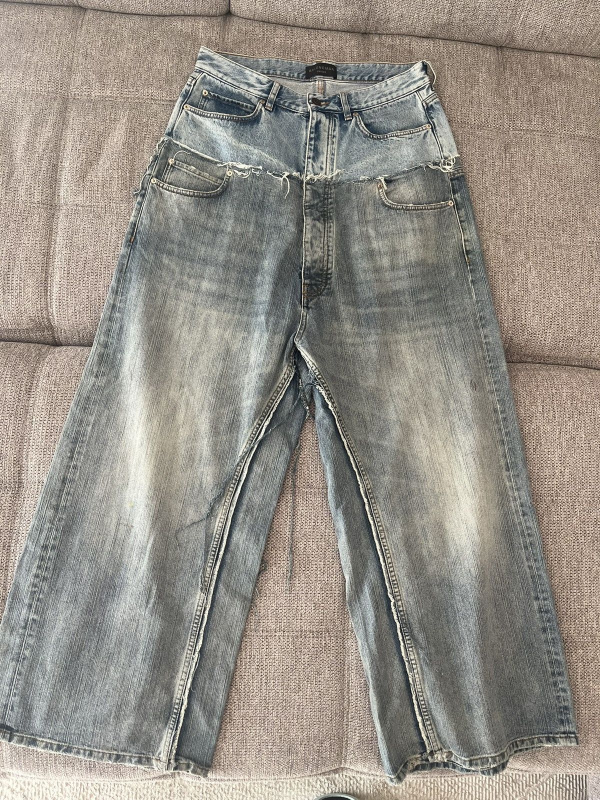 Balenciaga BALENCIAGA CUT UP DENIM BLUE Size US 33 - 1 Thumbnail