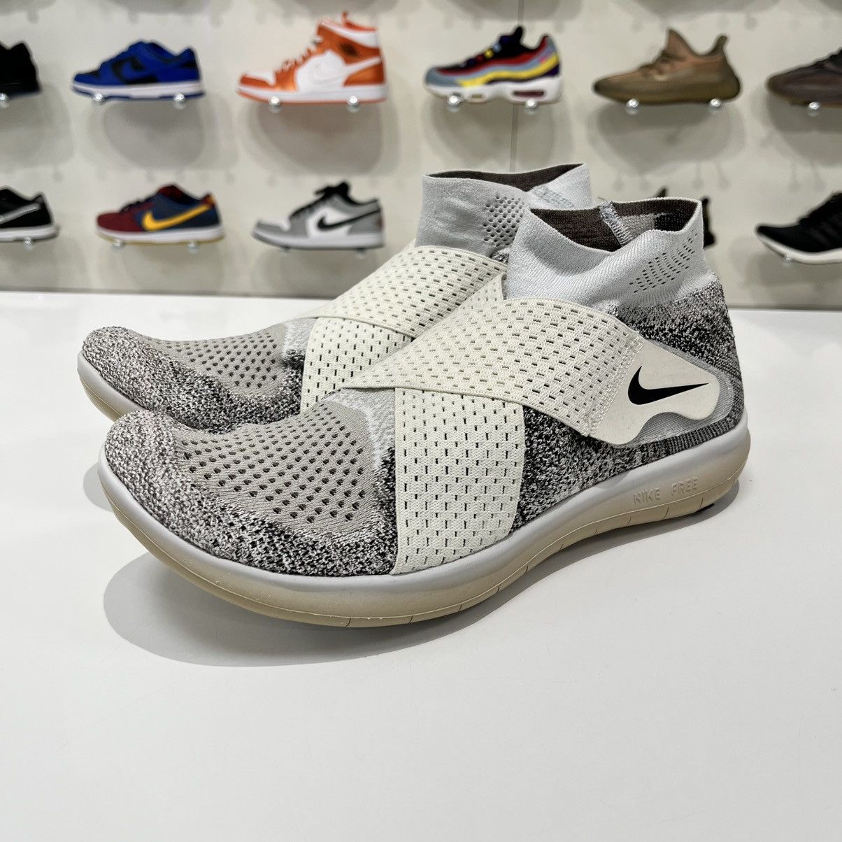 Nike NikeLab Free RN Motion FK 2017 Size US 9.5 / EU 42-43 - 2 Thumbnail