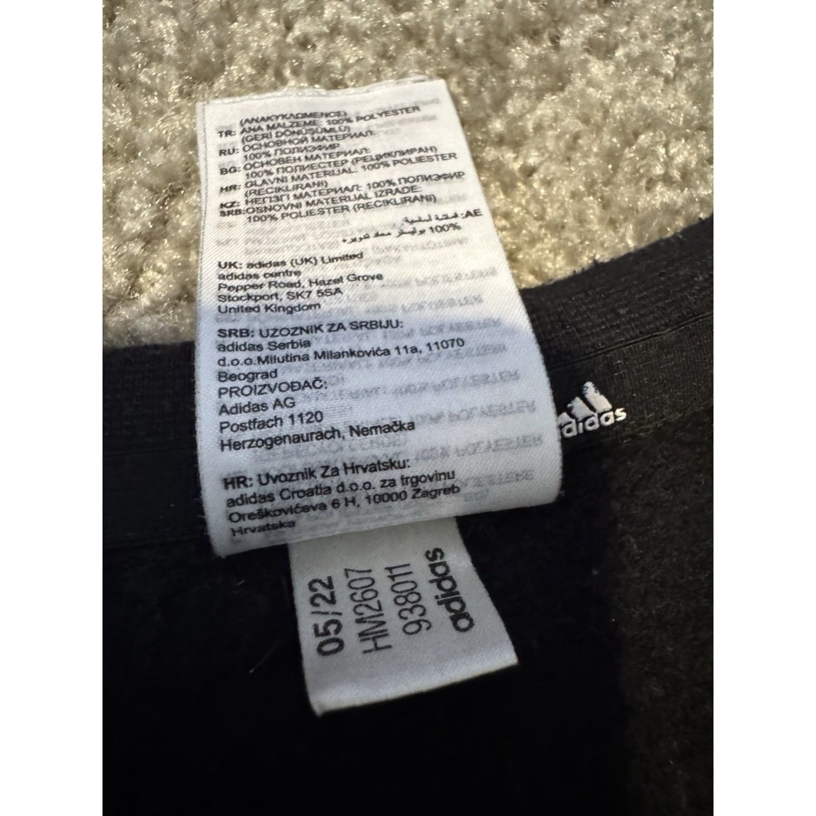 Adidas Adidas Sportswear Sweatshirt Center Logo Black Grey Adult XL Men Size US XL / EU 56 / 4 - 5 Thumbnail