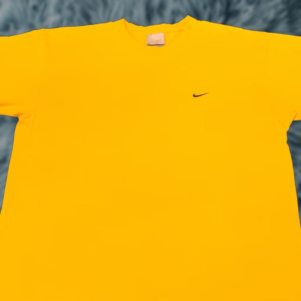 Nike VINTAGE Nike Essentials Blank Swoosh Shirt XL Yellow 90s Mens Vintage Shirt 1990s Size US XL / EU 56 / 4 - 1 Thumbnail