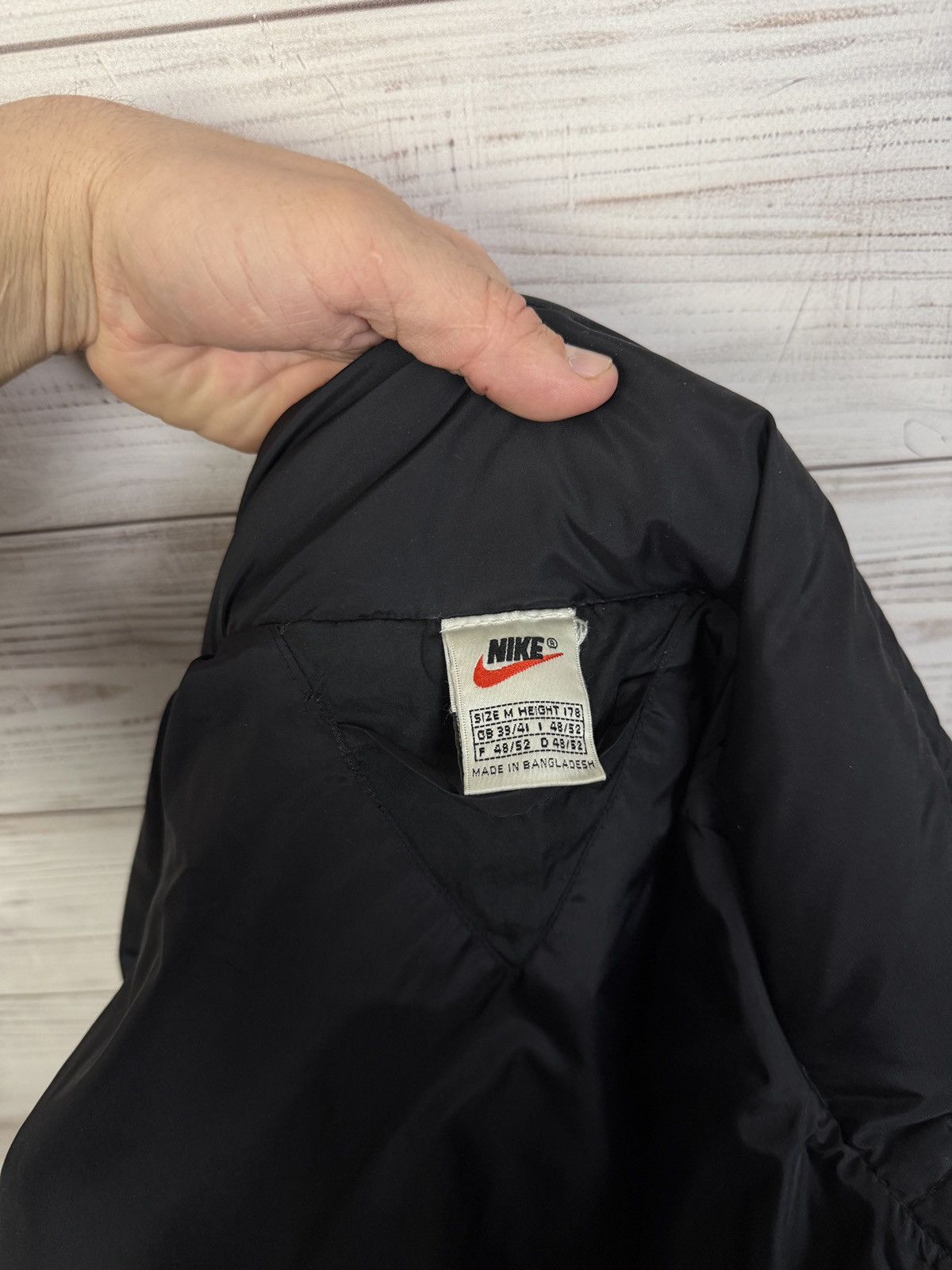 Nike Vintage Y2K Nike Down Jacket Puffer 90s Swoosh Logo Size US M / EU 48-50 / 2 - 14 Thumbnail