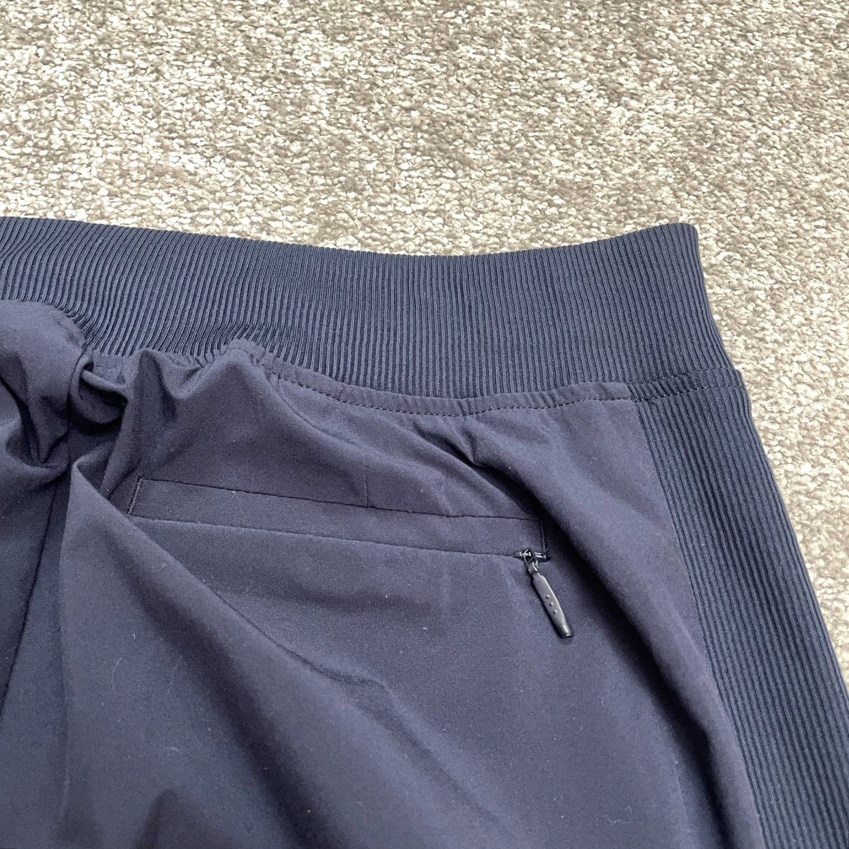 Athleta Athleta Pants Womens 0 Blue Athleta Performance Pull On Tapered Leg Jogger Streetwear Activewear (XS-?) Size 25" / US 0 / IT 36 - 4 Thumbnail