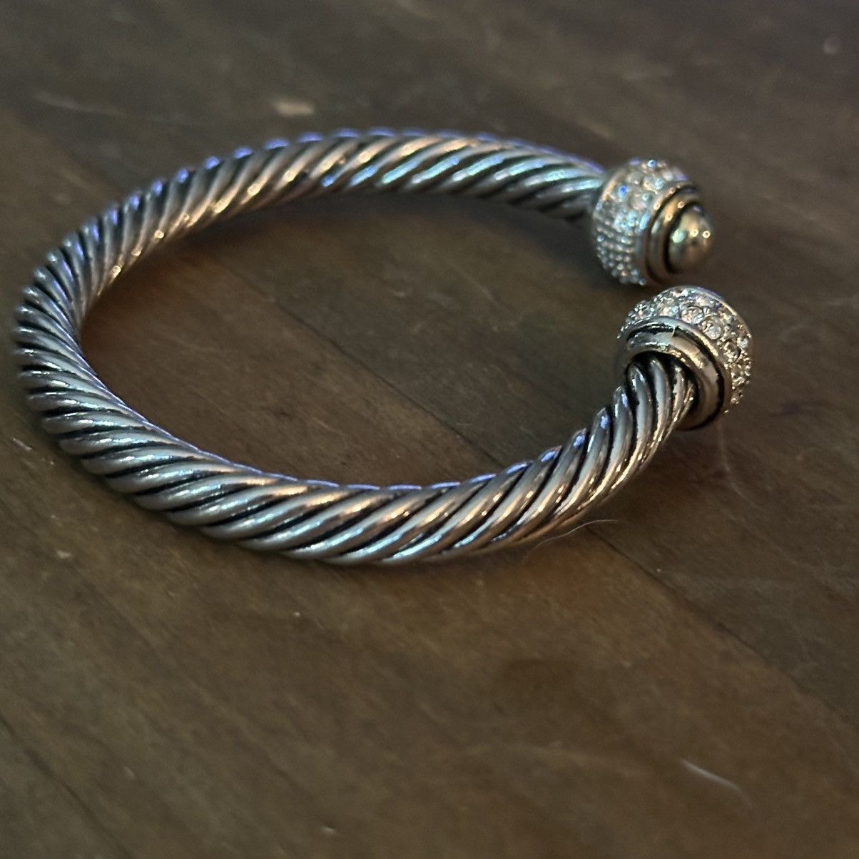 Other Silver tone twisted rope rhinestone cap cuff bangle bracelet Size ONE SIZE - 4 Thumbnail