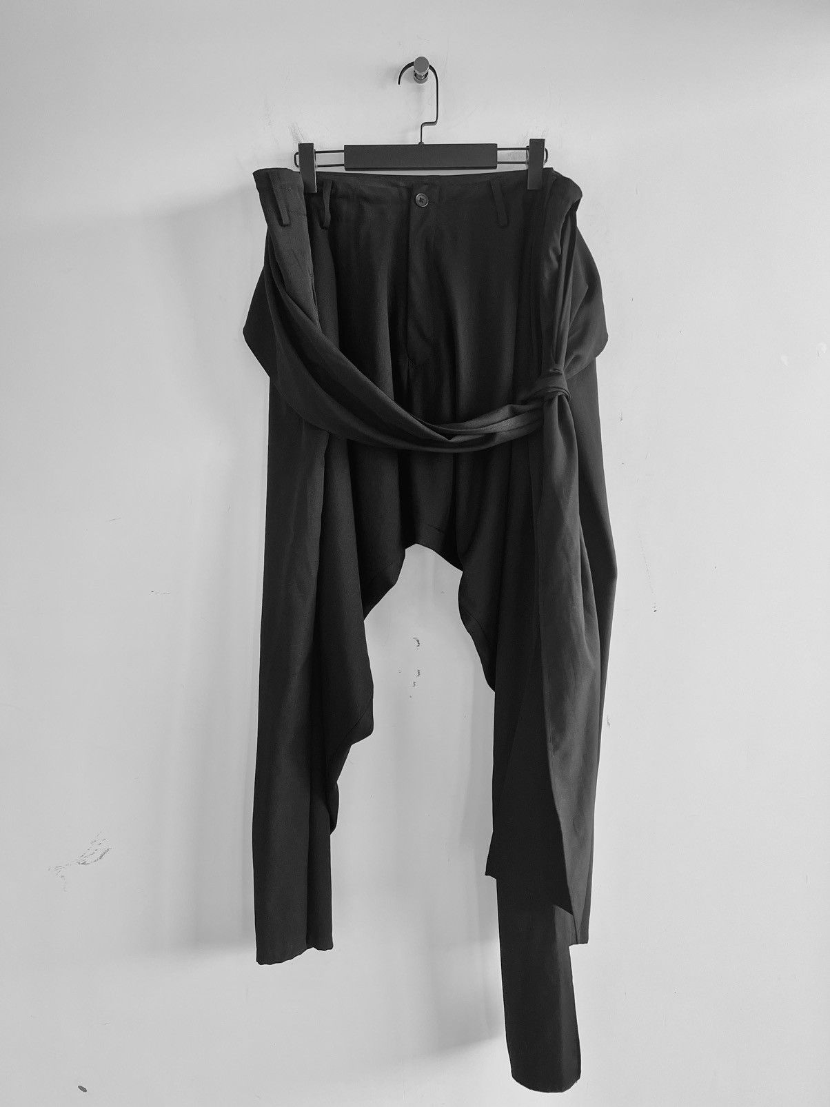 Yohji Yamamoto Yohji Yamamoto Pour Homme - W/Gabardine Tie Drape Pants Size US 30 / EU 46 - 1 Thumbnail