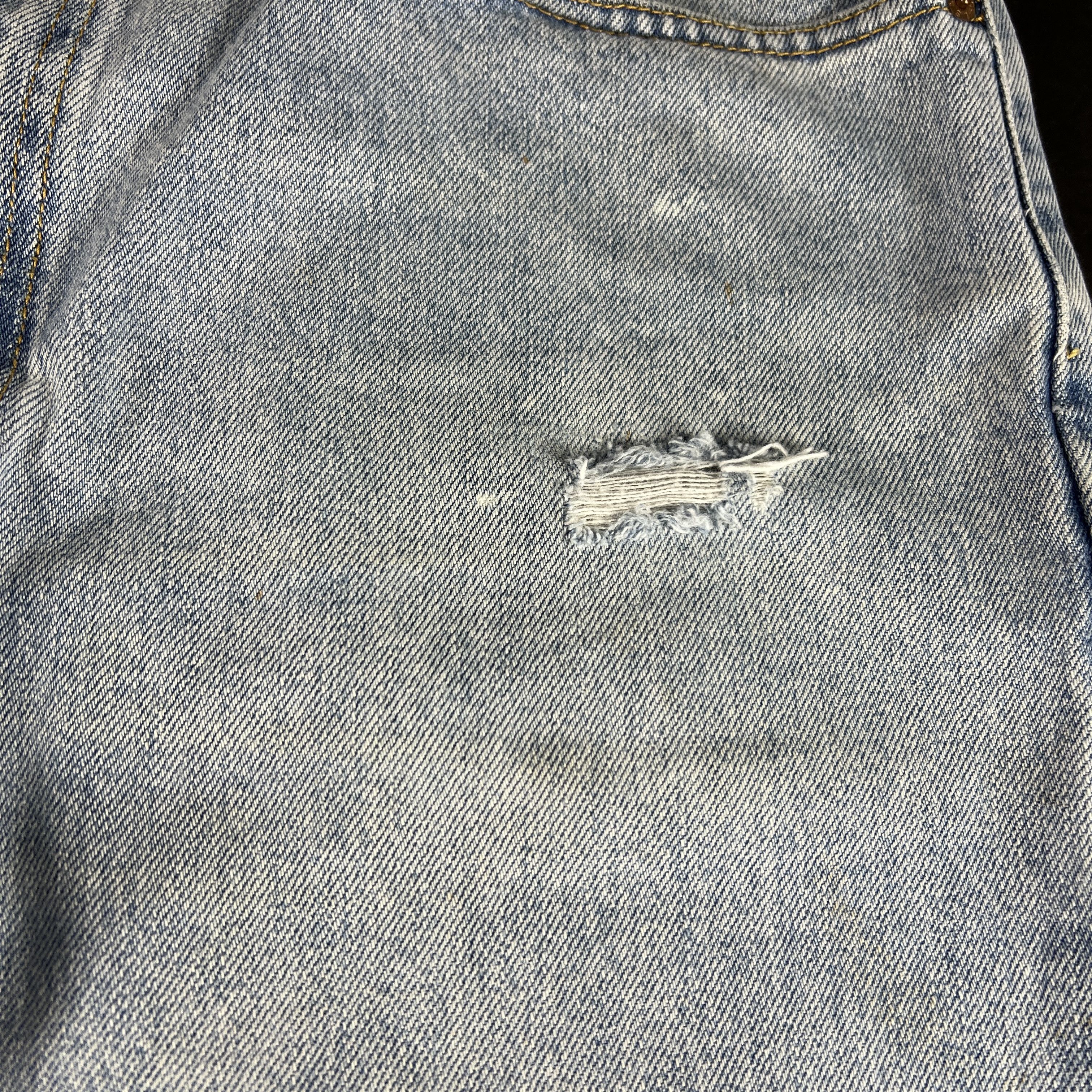 Levi's × Vintage Y2K Levi's Jeans 505 Straight Blue Faded Thrashed Denim Size US 36 / EU 52 - 2 Thumbnail