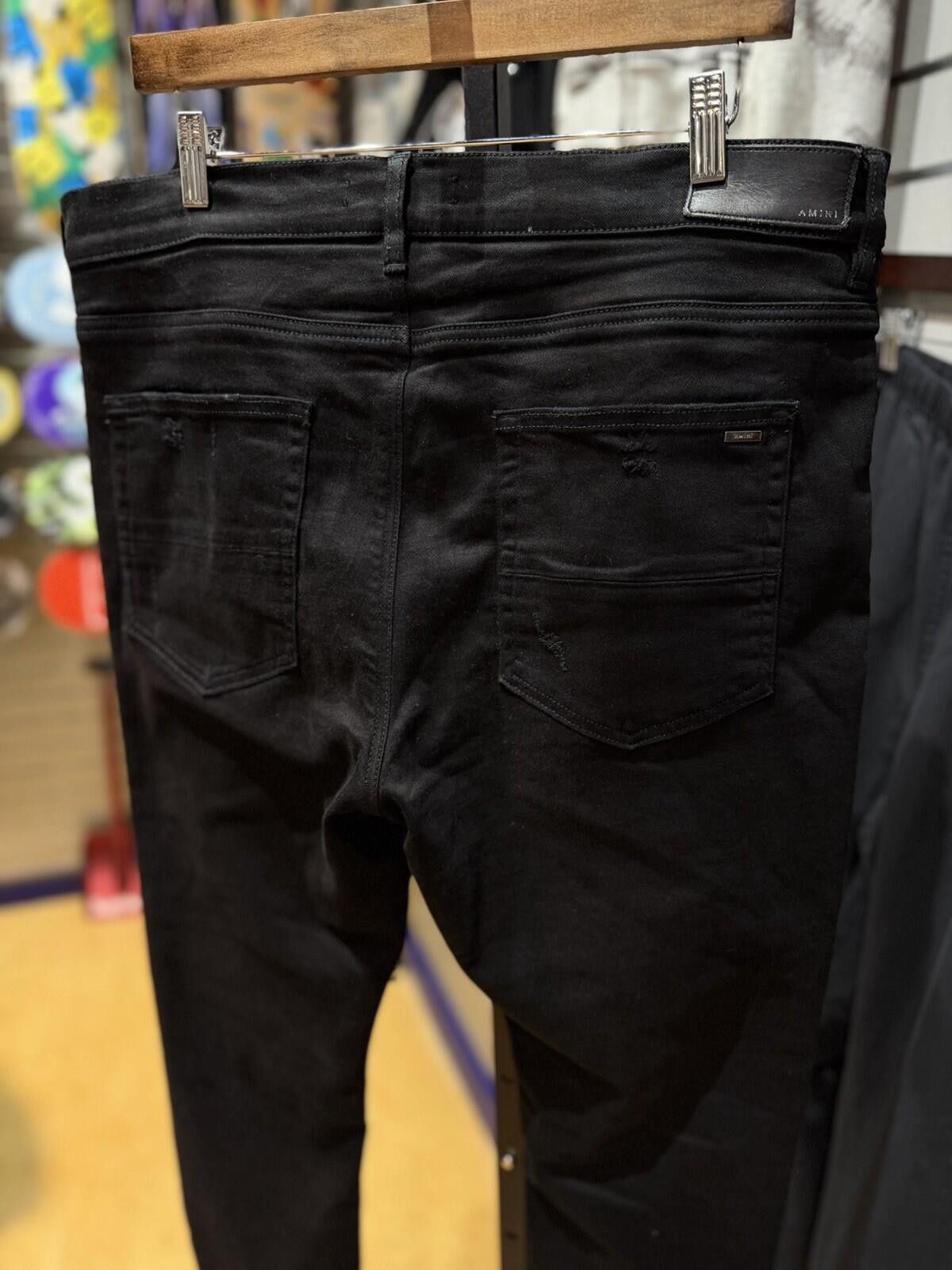 Amiri Size 36 - Amiri Black White Bandanna Jeans 100% Authentic Size US 38 / EU 54 - 9 Thumbnail