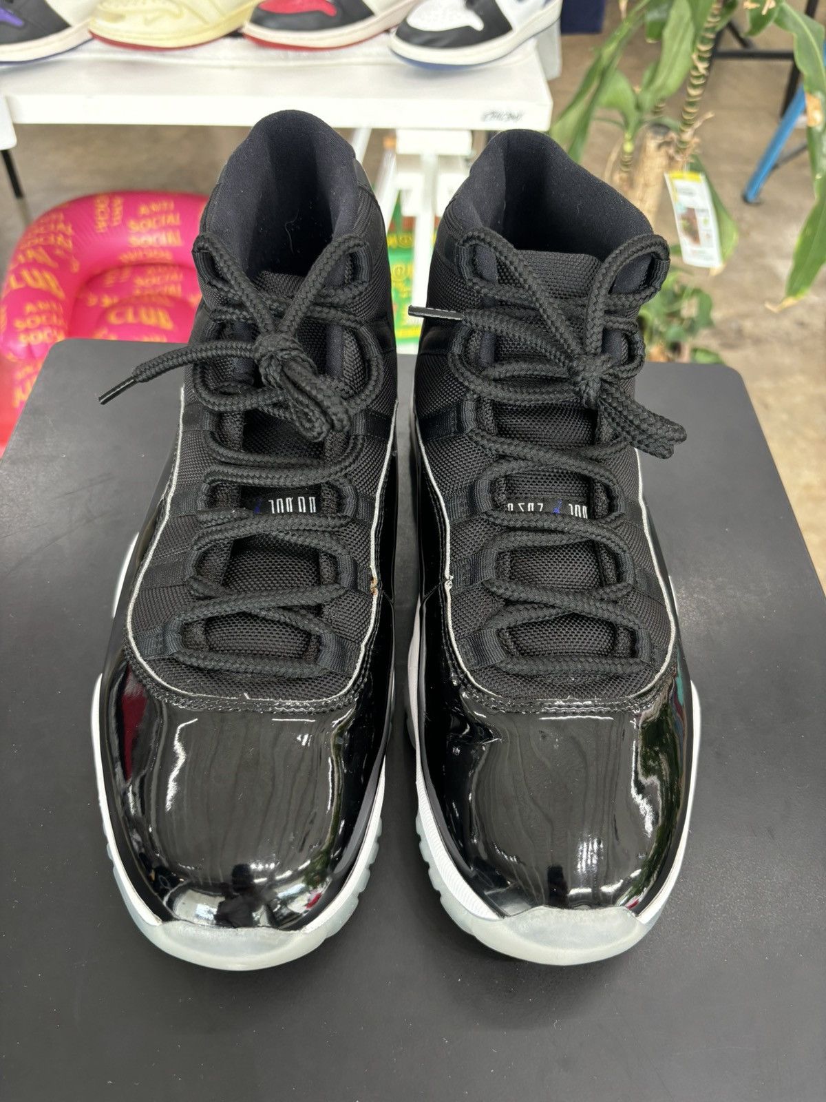 Jordan Brand Air Jordan 11 Space Jam Sz. 12 (2016) Size US 12 / EU 45 - 2 Thumbnail
