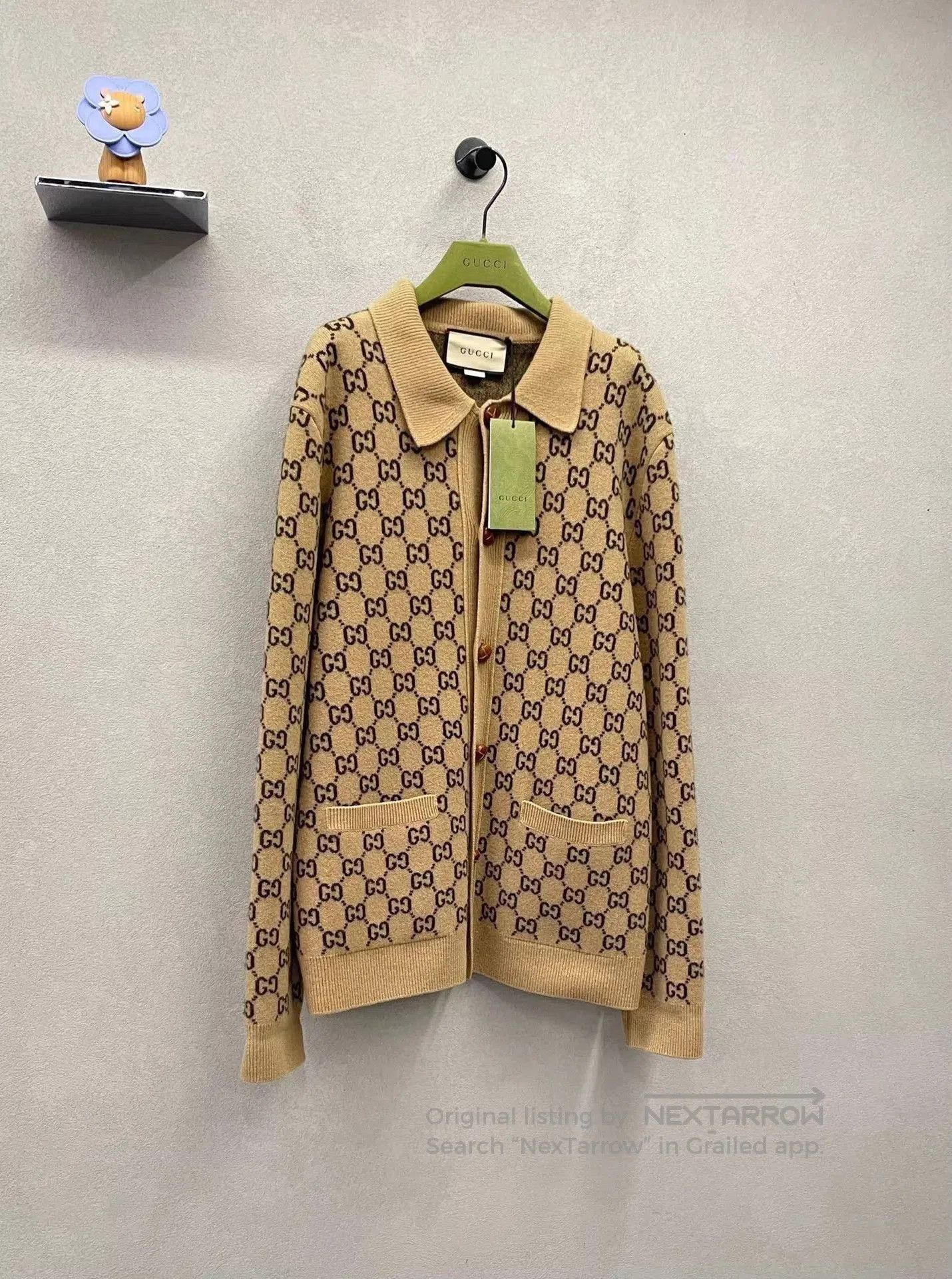 Gucci Beige Patterned Button-Up Cardigan. Size US M / EU 48-50 / 2 - 3 Thumbnail