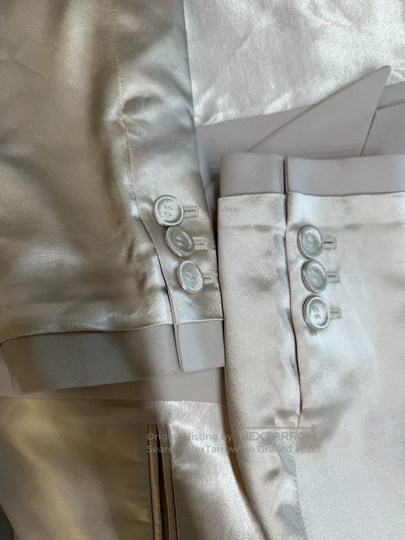 Fendi Fendi Champagne Satin Short Suit Jacket Size XS / US 0-2 / IT 36-38 - 7 Thumbnail