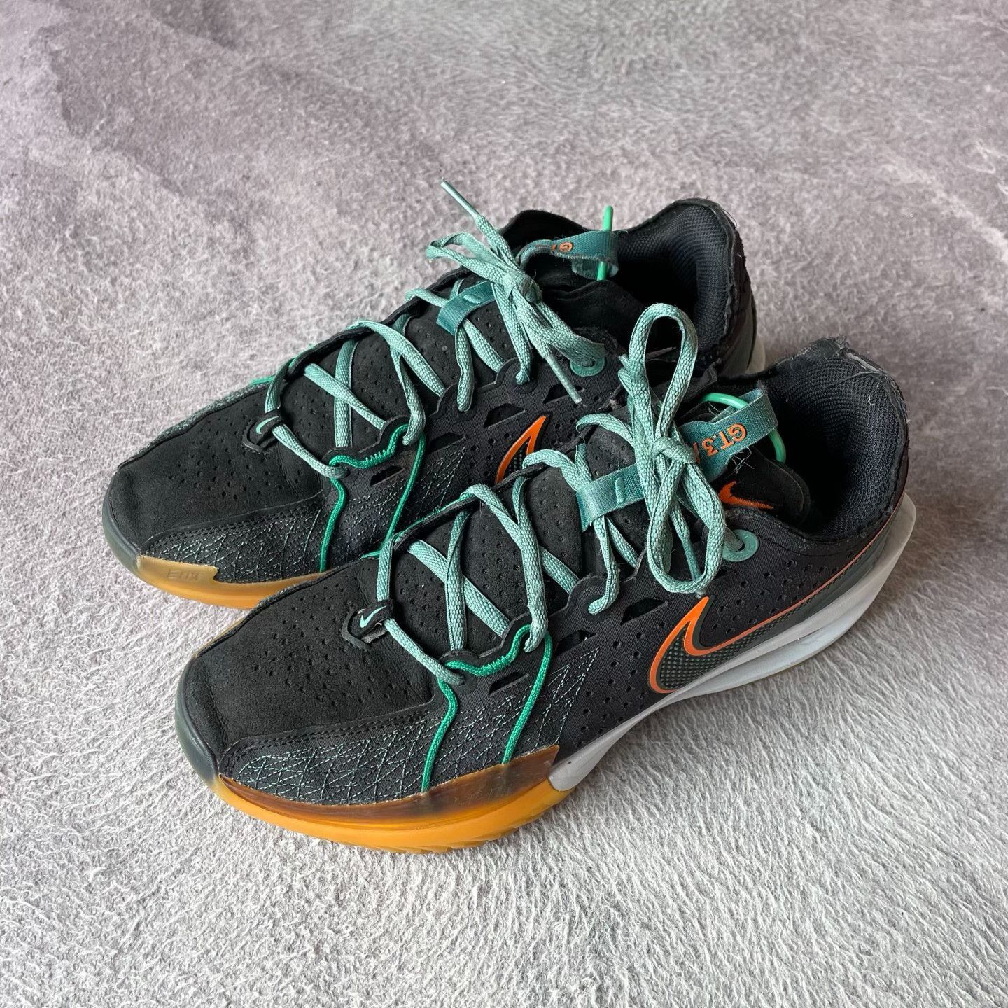 Nike Nike Multi Lowtop Sneakers 42 Men Size US 9 / EU 42 - 1 Thumbnail