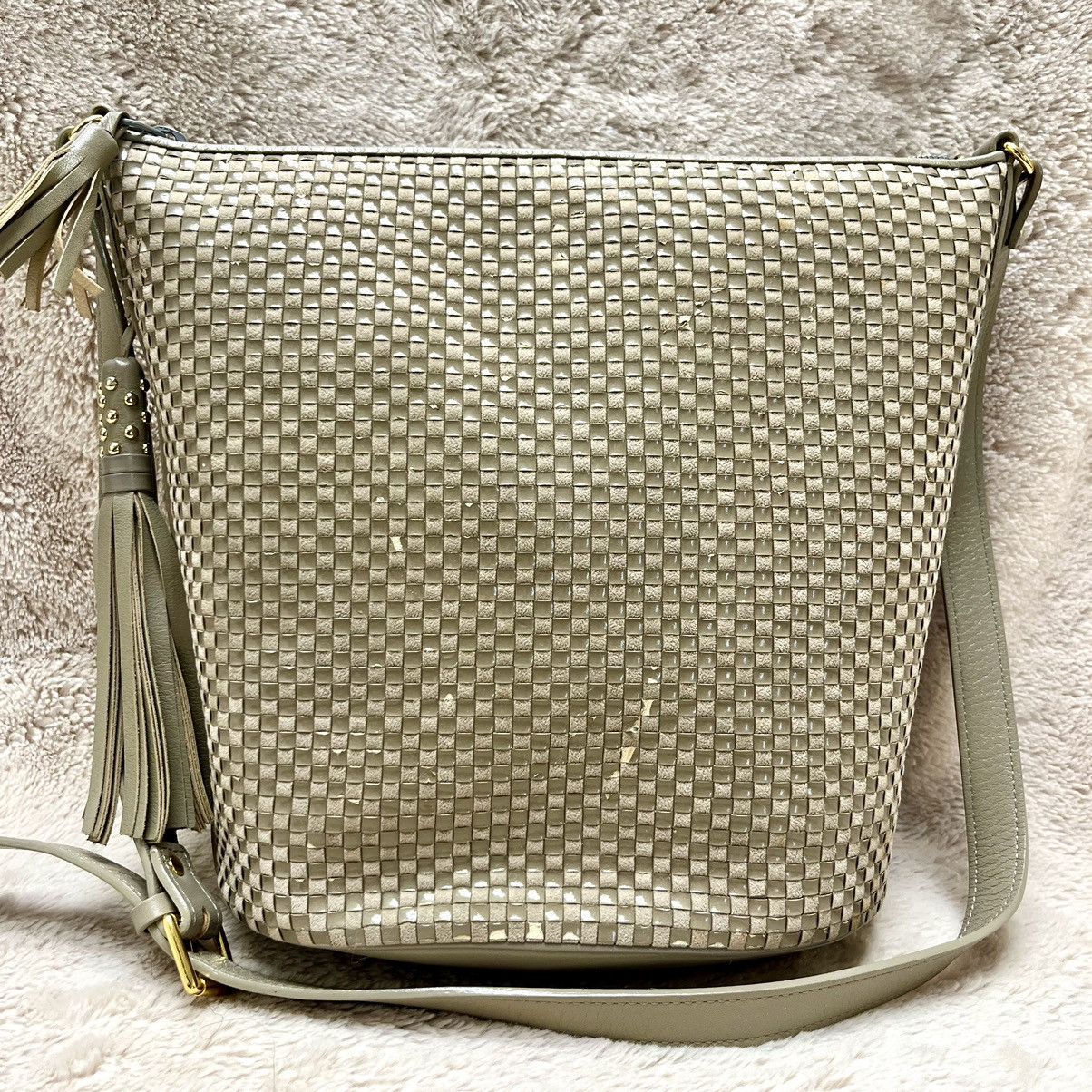 Yves Saint Laurent RARE YSL Vintage Woven Taupe Shoulder Bag Size ONE SIZE - 5 Thumbnail