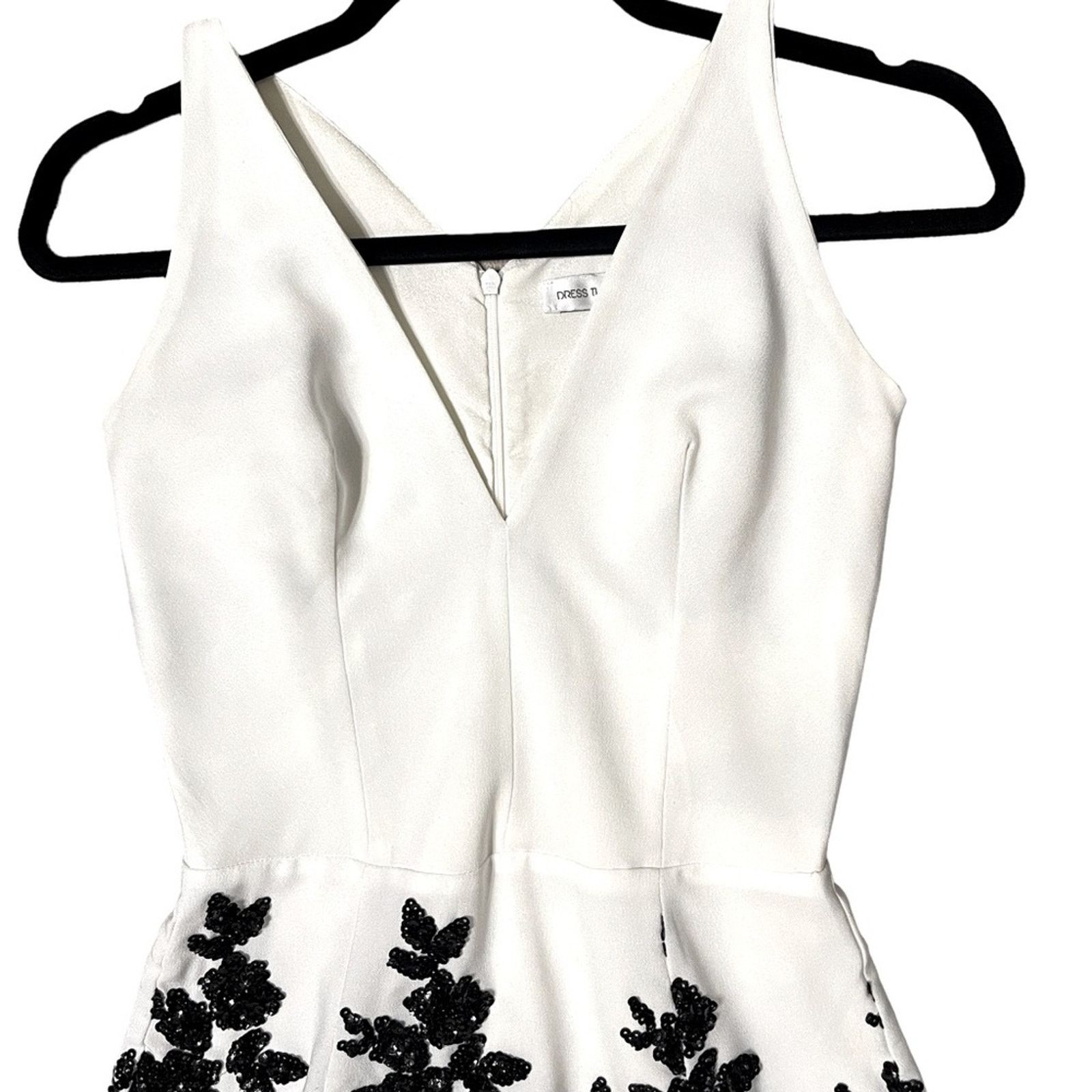Dress the Population Dress The Population Codi White Sequin Floral Mini Dress Size XS / US 0-2 / IT 36-38 - 6 Thumbnail