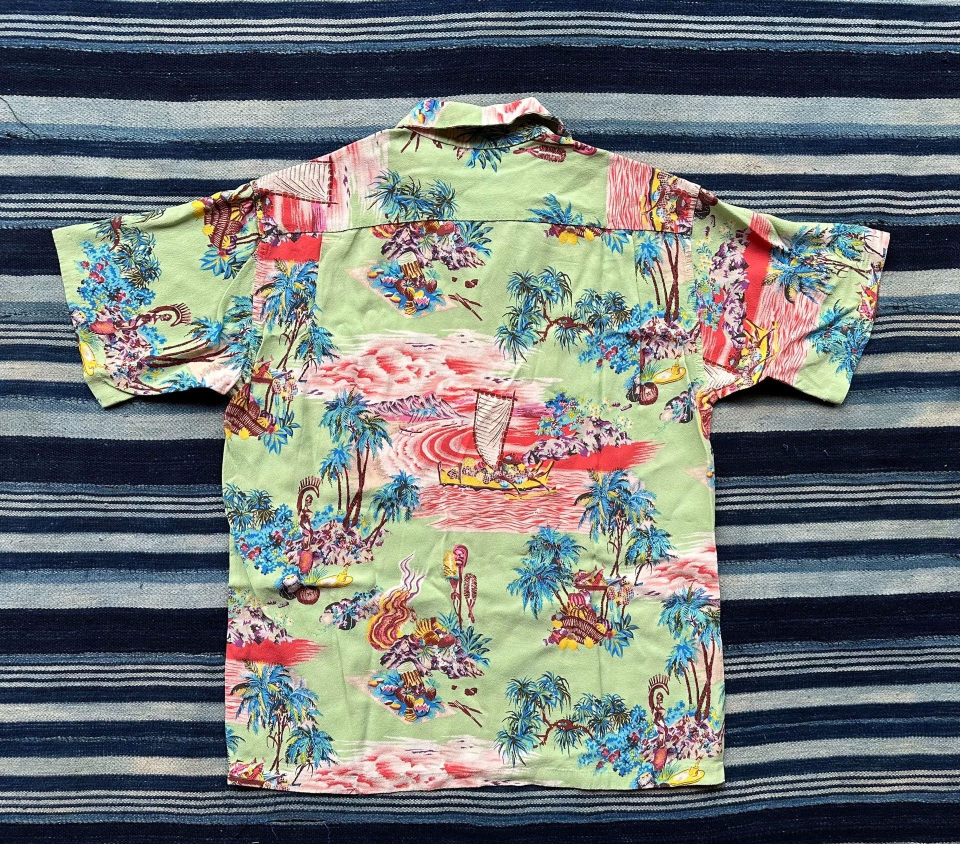 Sun Surf SUN SURF S/S Hawaiian Shirt Island Chronicle Rare Color S Size US S / EU 44-46 / 1 - 2 Thumbnail