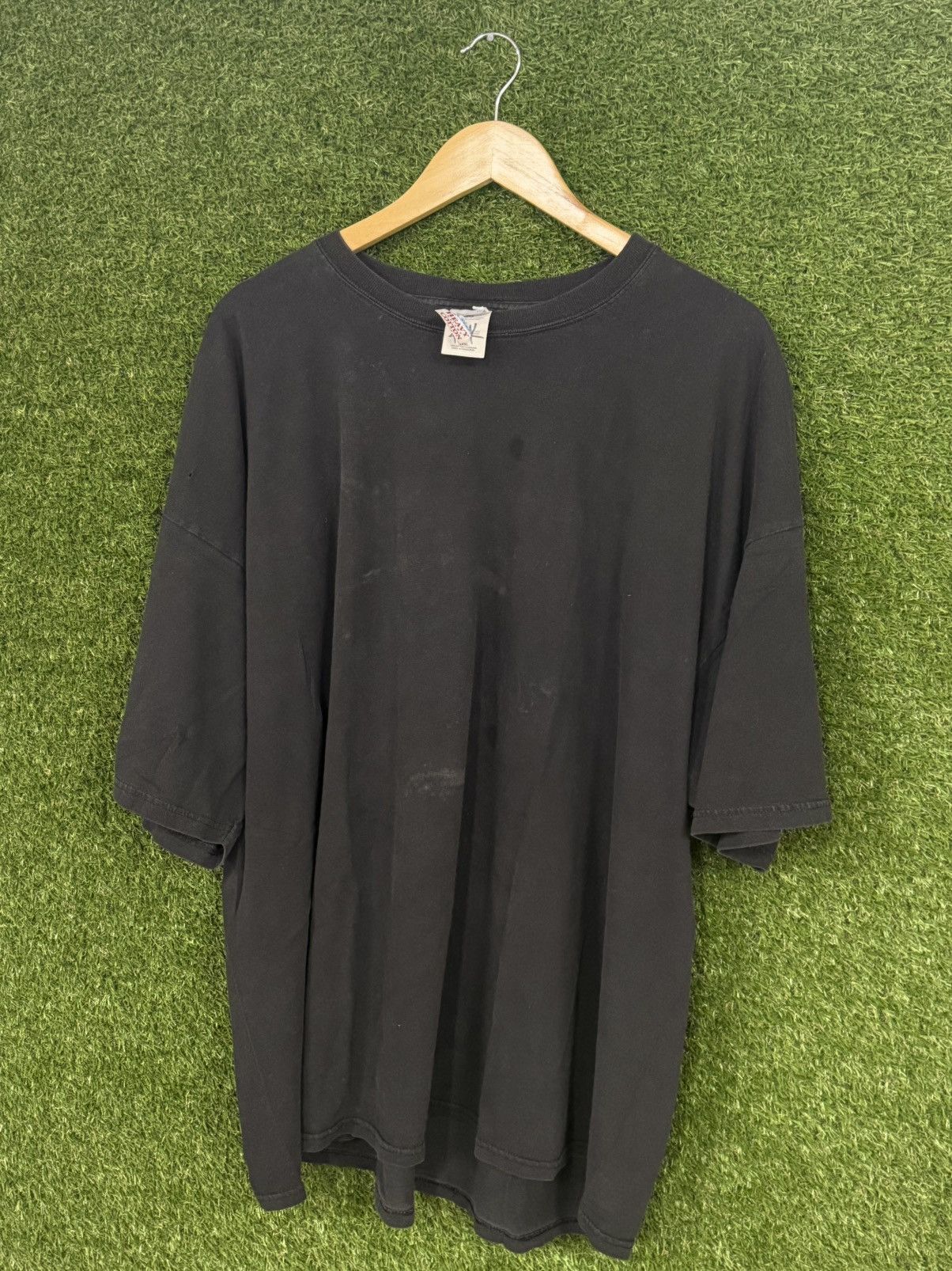 Gildan Vintage Gildan Blank Black 3XL Rare Size Heavyweight Tee Size US XXL / EU 58 / 5 - 2 Thumbnail