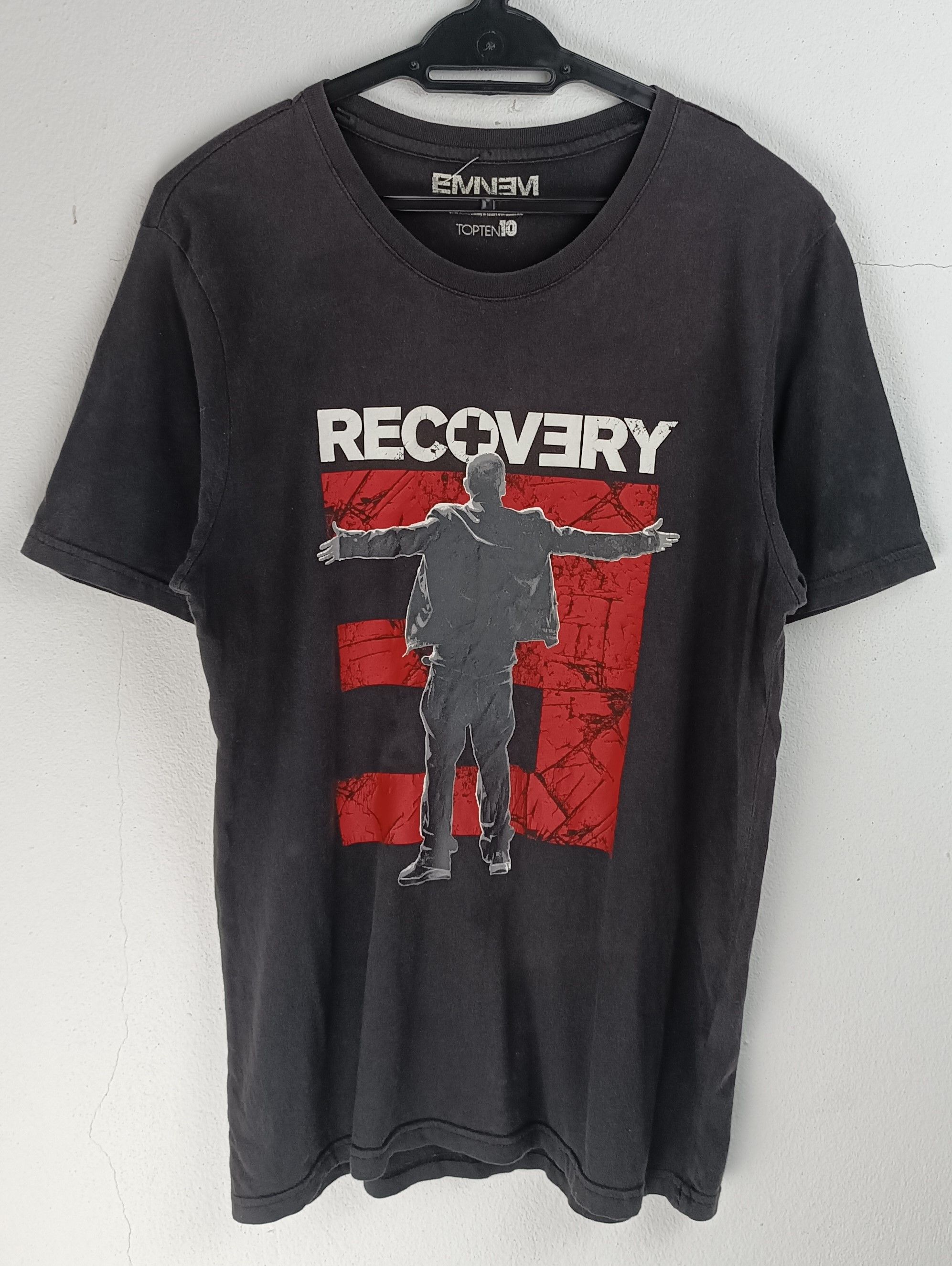 Eminem VINTAGE FADED EMINEM RECOVERY RAP TEES DRE SNOOP YE Size US M / EU 48-50 / 2 - 4 Thumbnail