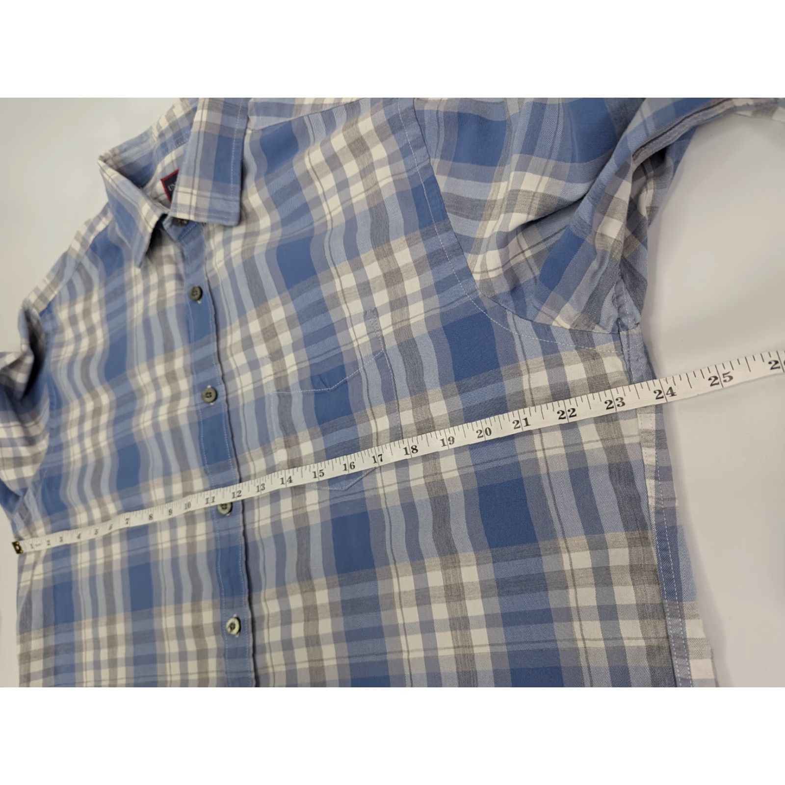 UNTUCKit UNTUCKit Mens Blue White Plaid Long Sleeve Button Shirt Size Large Cotton Shirt Mens UNTUCKit Blue Plaid Long Sleeve Button-Up Cotton (L) Size US L / EU 52-54 / 3 - 6 Thumbnail