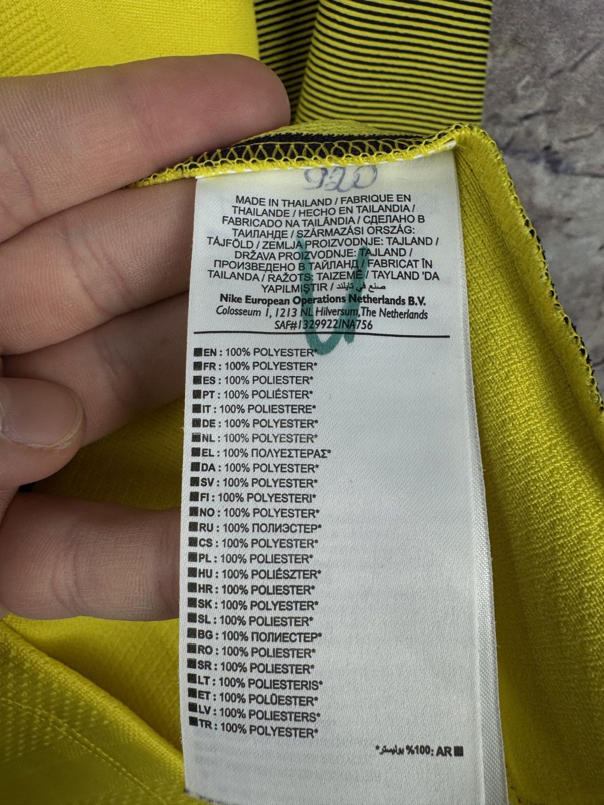 Nike Nike Tottenham Hotspur Training Top 1/4 Zip Yellow Soccer Size US S / EU 44-46 / 1 - 11 Thumbnail