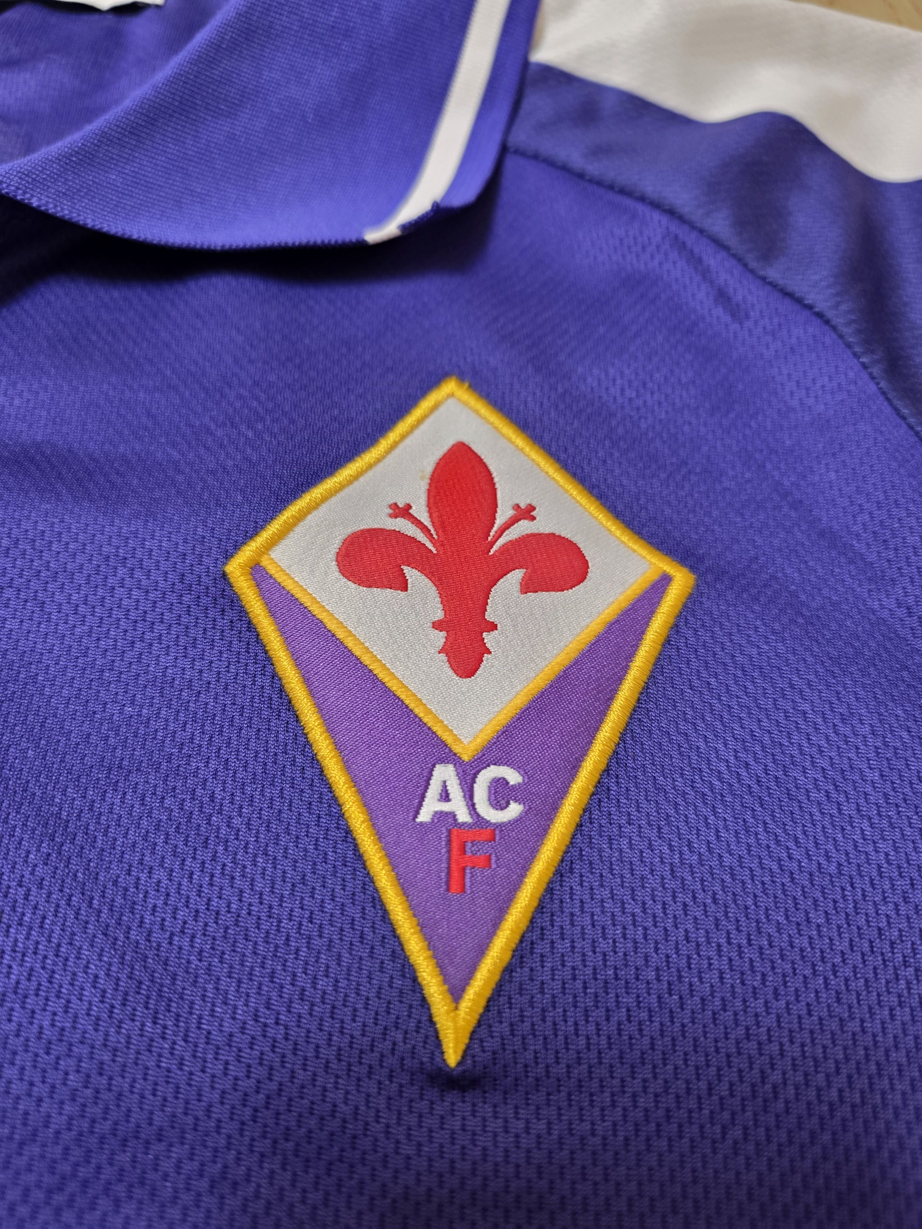 All Sport FIORENTINA 1998 1999 HOME BATISTUTA FOOTBALL SOCCER JERSEY Size US L / EU 52-54 / 3 - 4 Thumbnail