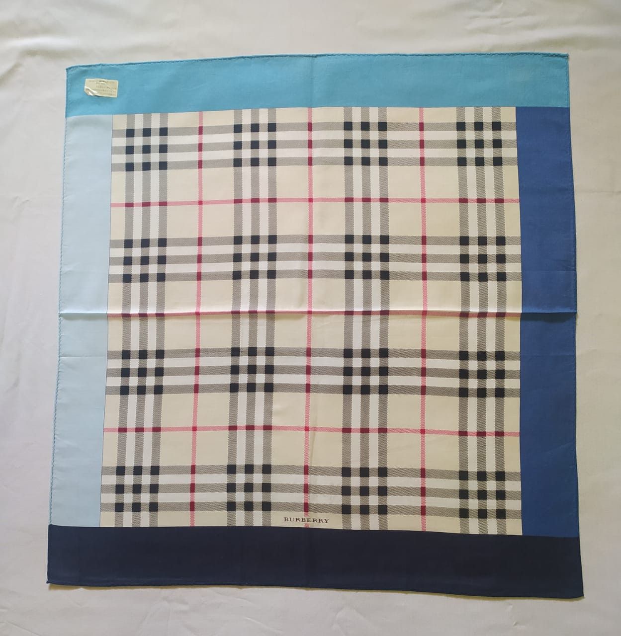 Burberry Burberry Handkerchief Size ONE SIZE - 2 Thumbnail