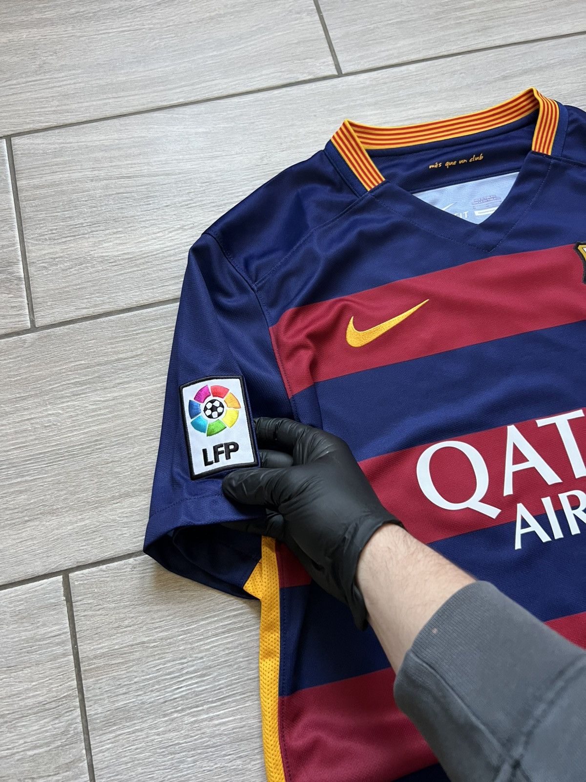 Nike Nike Barcelona 2015/2016 Messi Home Away Jersey T-Shirt Size US M / EU 48-50 / 2 - 3 Thumbnail