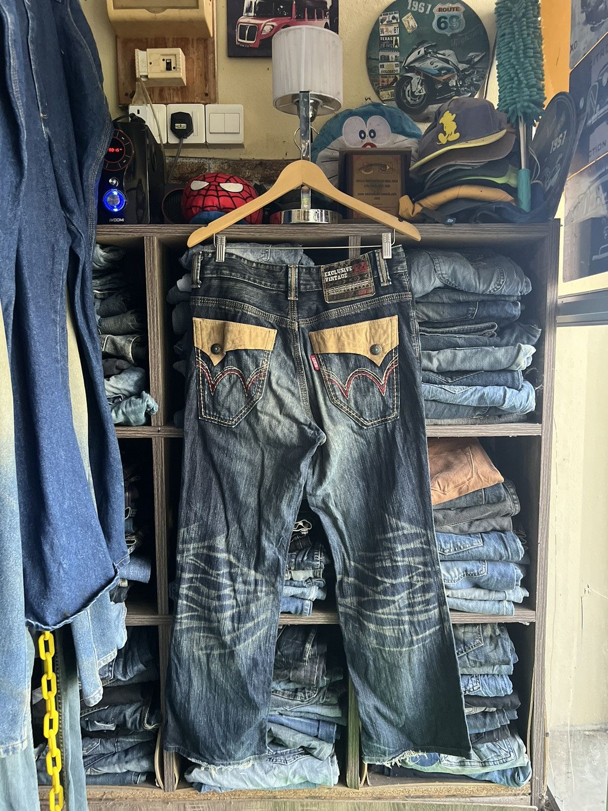 Edwin 🔥Flared Edwin Exclusive Vintage Distressed Denim Size US 33 - 3 Thumbnail