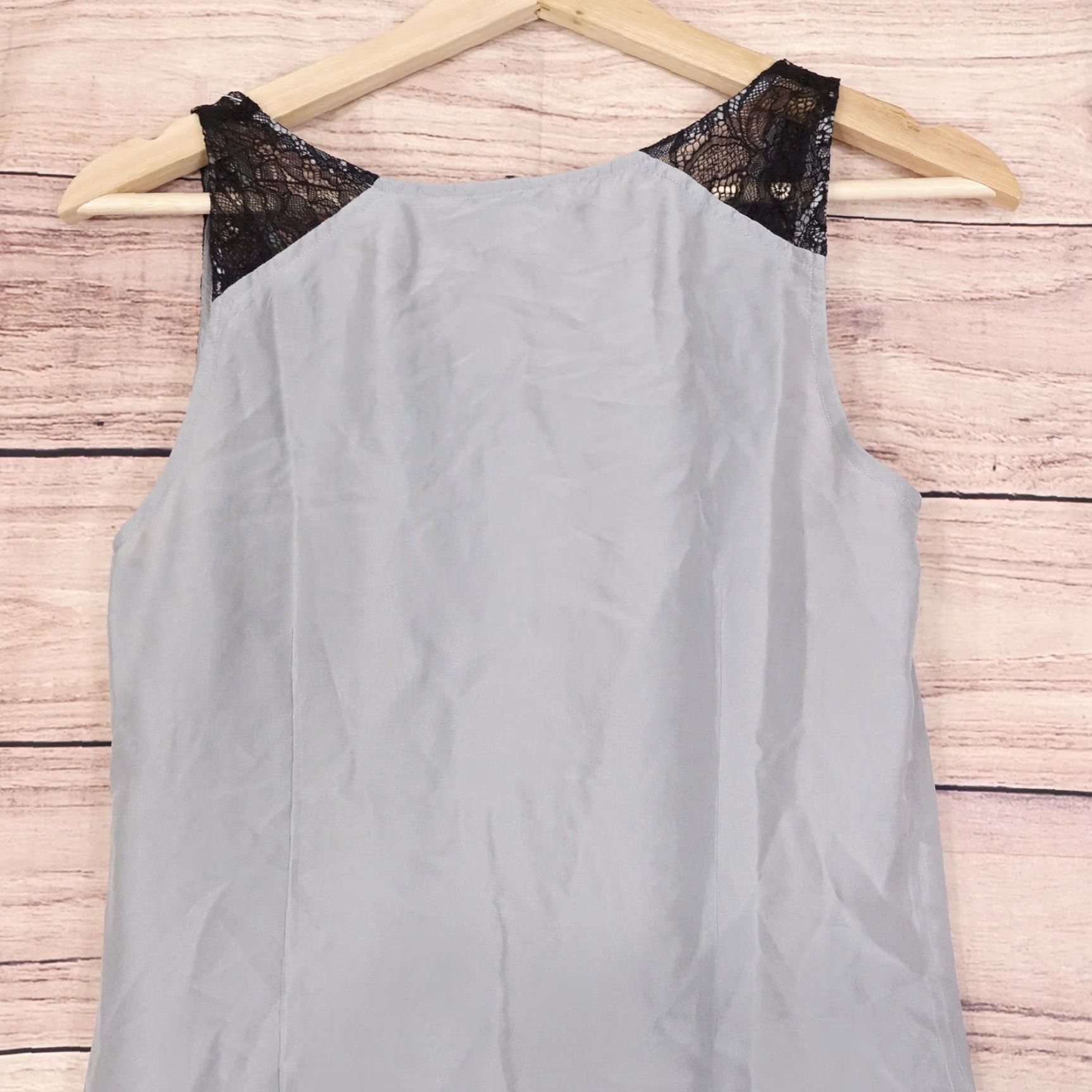 J.Crew J.CREW Gray Lace Sleeveless Blouse Top Womens Size 0 Silk Casual Size XS / US 0-2 / IT 36-38 - 5 Thumbnail