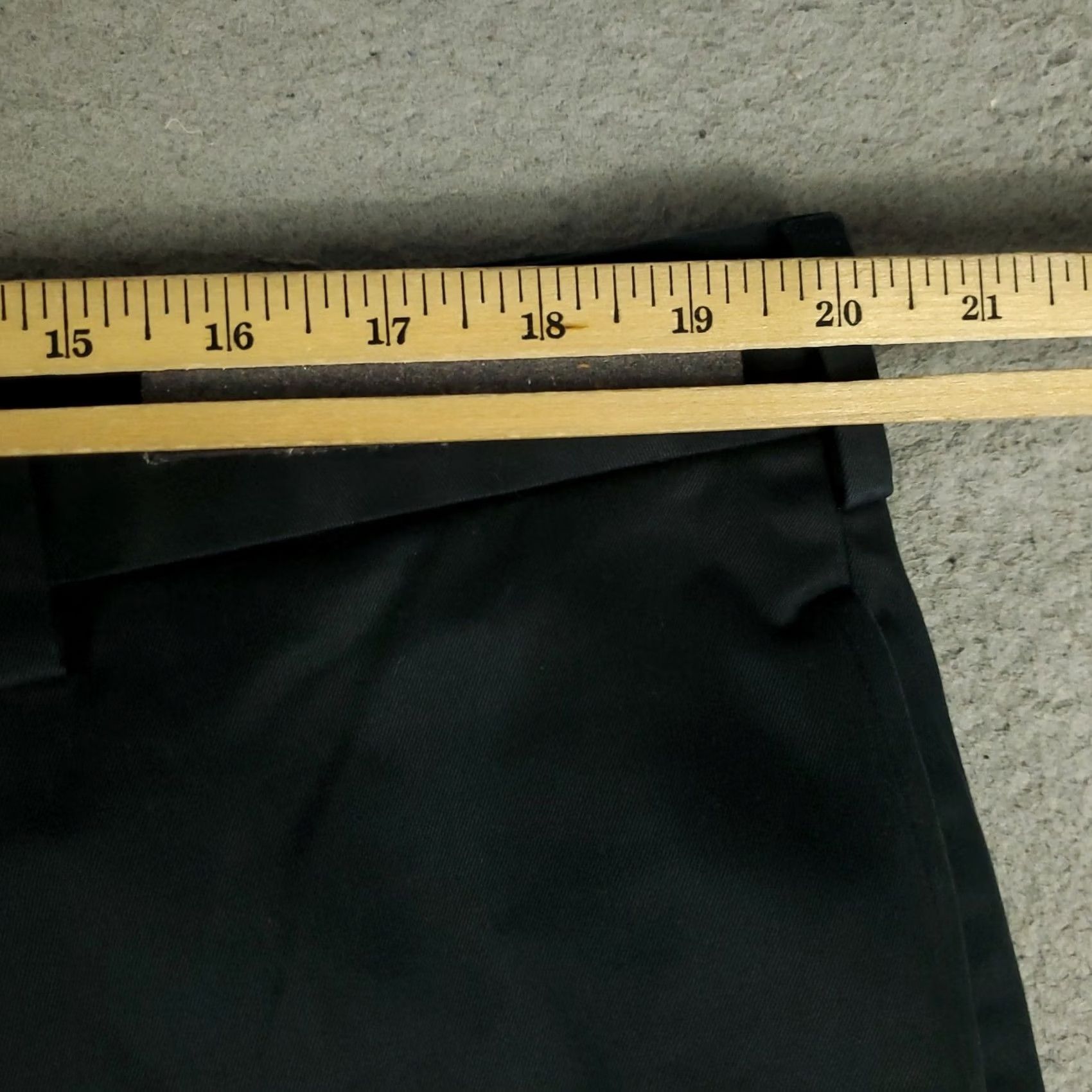 Brooks Brothers Brooks Brothers Pants Mens 40x29 Black Regular Chino Trousers Size US 40 / EU 56 - 3 Thumbnail
