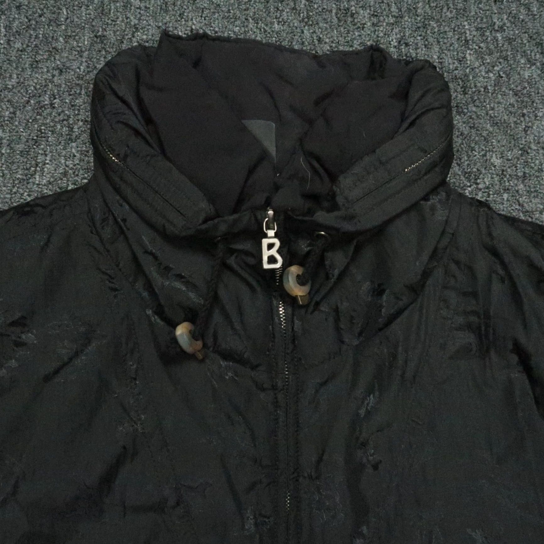 Bogner VINTAGE Bogner Jacket Mens XS Black Hooded Insulated Zip Full Zip Siegfried Roy, Limited Edition, Ski, Winter, Casual, Travel, Workwear, XS Mens Size US XS / EU 42 / 0 - 2 Thumbnail