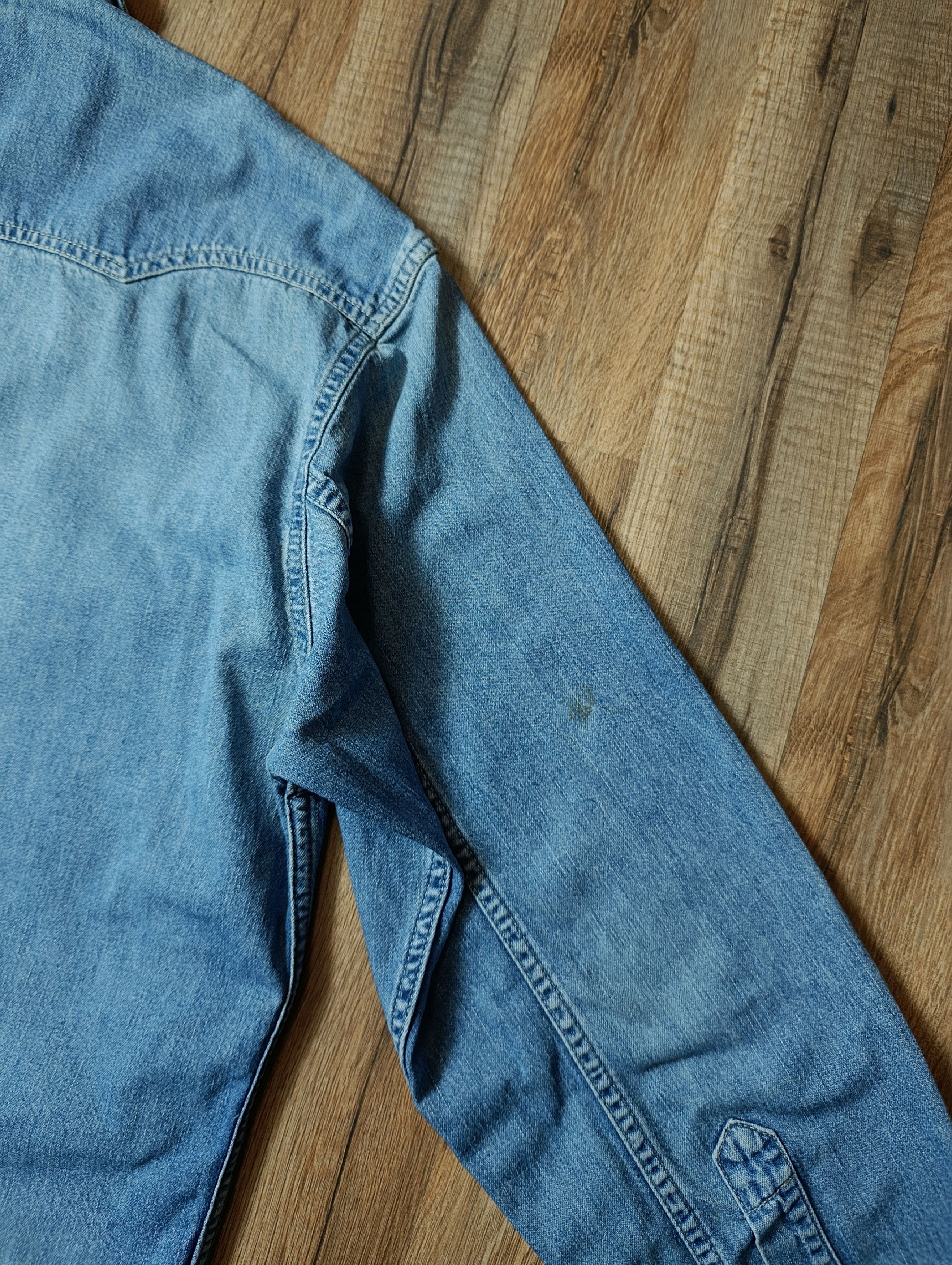 Levi's Vintage Levis Denim shirt Size US L / EU 52-54 / 3 - 9 Thumbnail