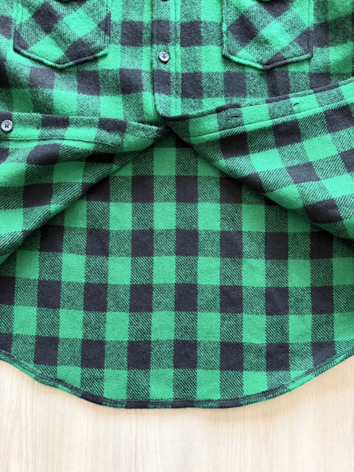 L.L. Bean LL Bean Green Buffalo Plaid Wool Shirt Sz XL Size US XL / EU 56 / 4 - 8 Thumbnail