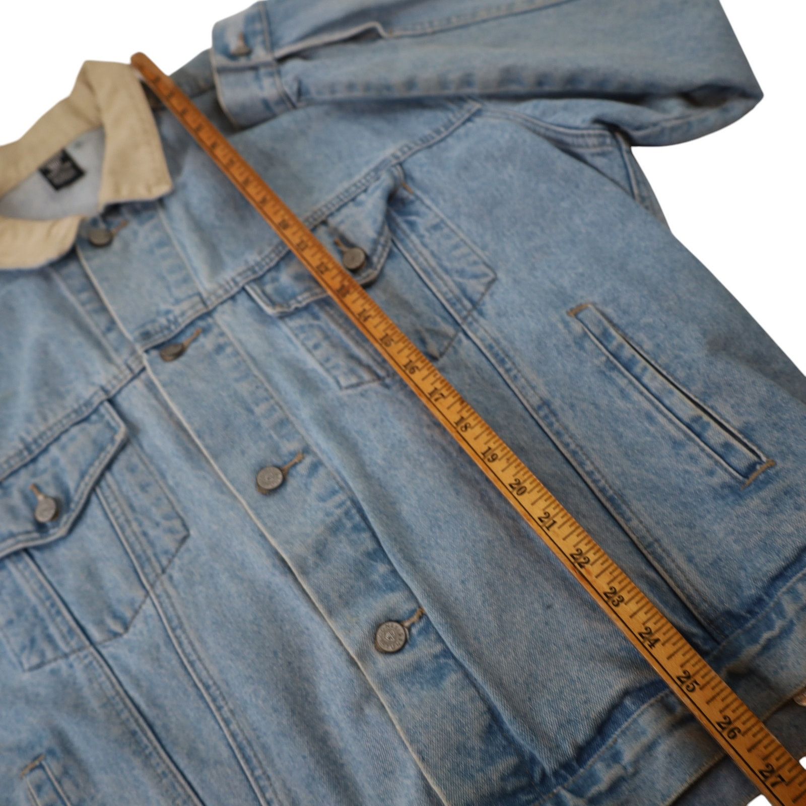 Vintage Vintage Looney Tunes "Thats all Folks" Denim Jacket Size US L / EU 52-54 / 3 - 9 Thumbnail