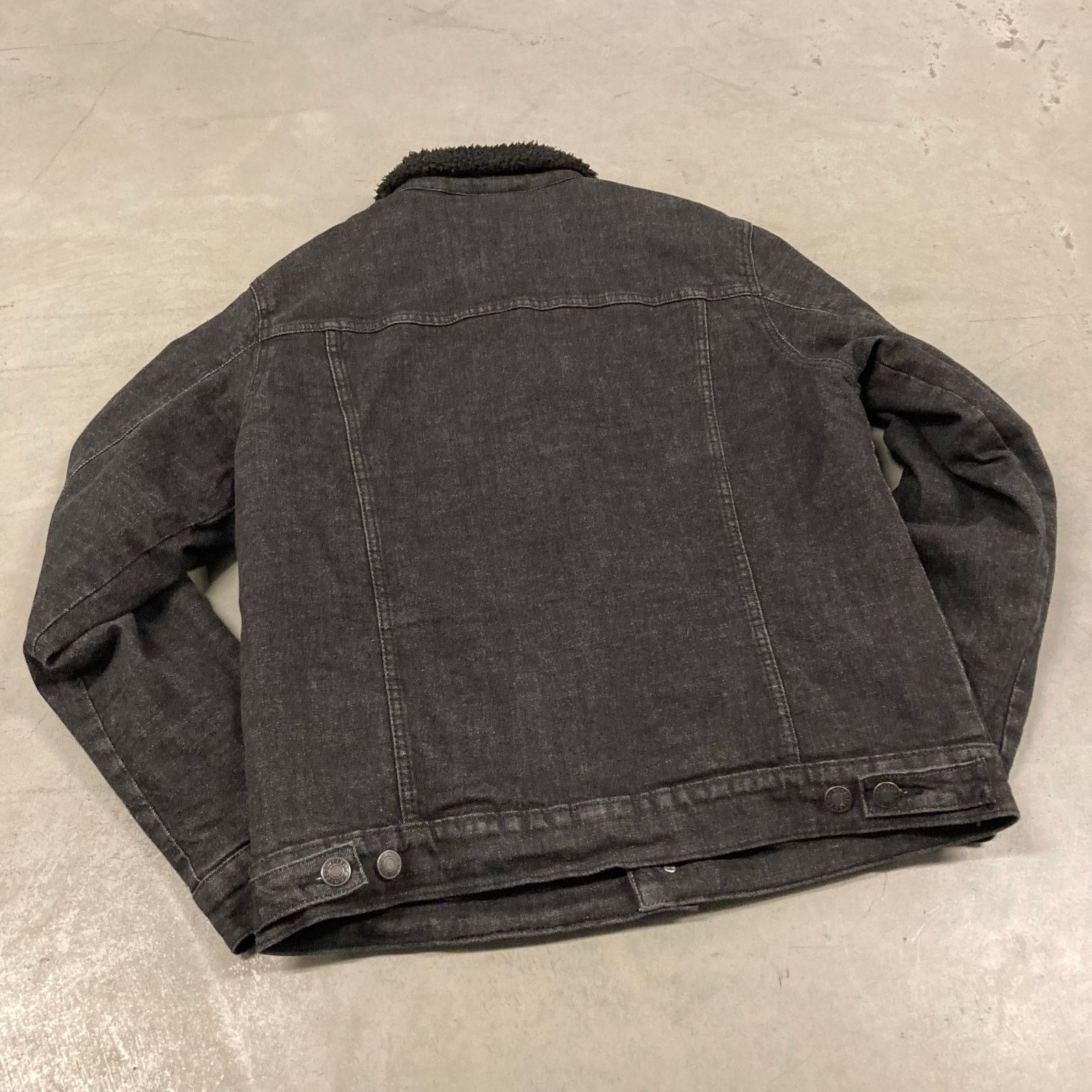 Vintage vintage y2k Sherpa lined denim trucker jacket Size US M / EU 48-50 / 2 - 2 Thumbnail