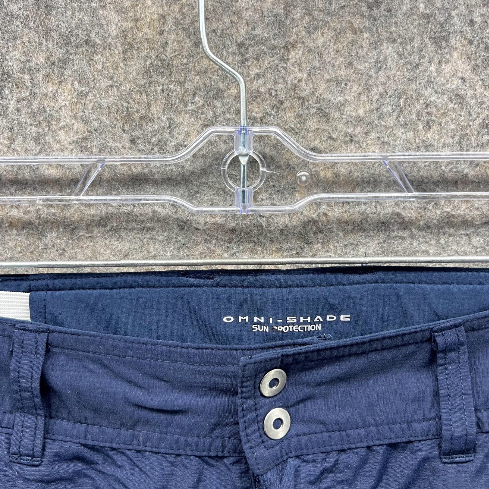 Vintage Columbia Shorts Women 8 Shorts Blue Navy Chino Flat Front Omni Shade PFG Hiking Pants Activewear Casual Travel Size 30" / US 8 / IT 44 - 5 Thumbnail