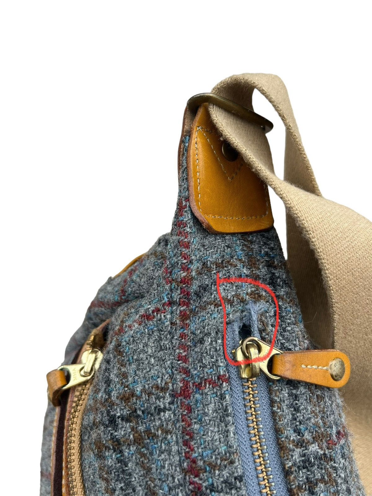 Harris Tweed Vintage Masterpiece chef-d'oeuvre X Harris Tweed Hybrid Bag Size ONE SIZE - 20 Thumbnail