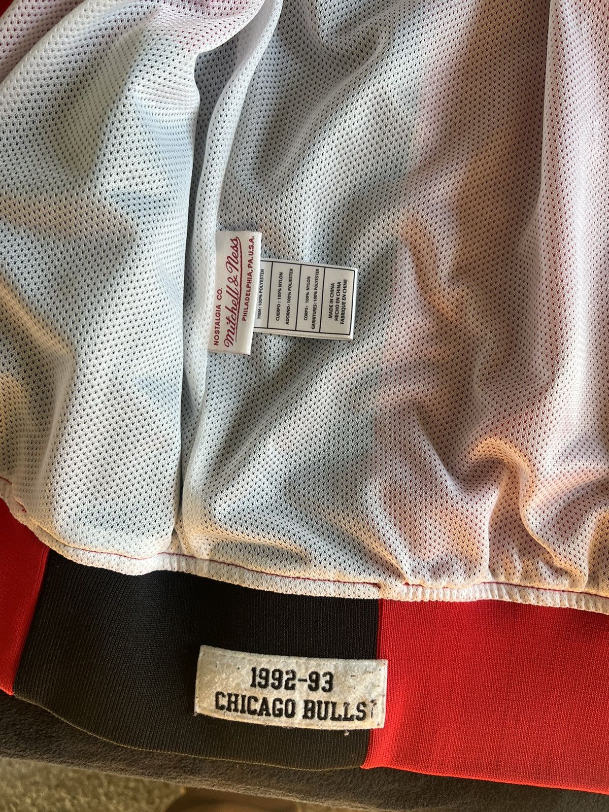 Mitchell & Ness chicago bulls authentic warm up jacket Size US S / EU 44-46 / 1 - 5 Thumbnail