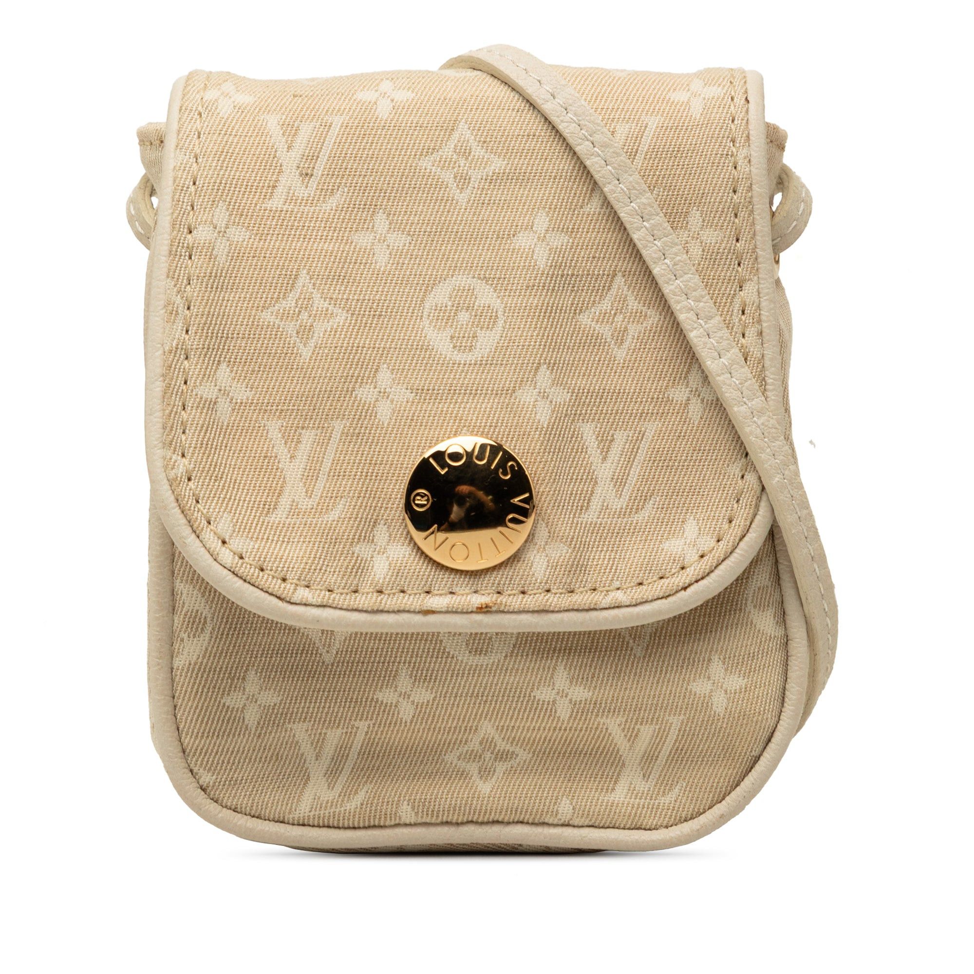 Louis Vuitton Monogram Mini Lin Pochette Cancun Size ONE SIZE - 1 Thumbnail