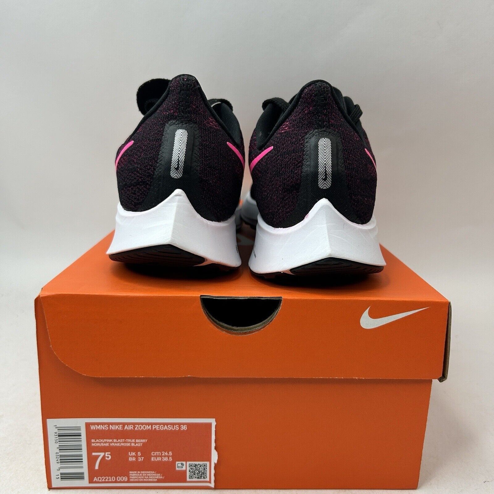 Nike Nike Air Zoom Pegasus 36 WMNS “Pink Blast/True Berry" 2024 Size US 7.5 / IT 37.5 - 4 Thumbnail